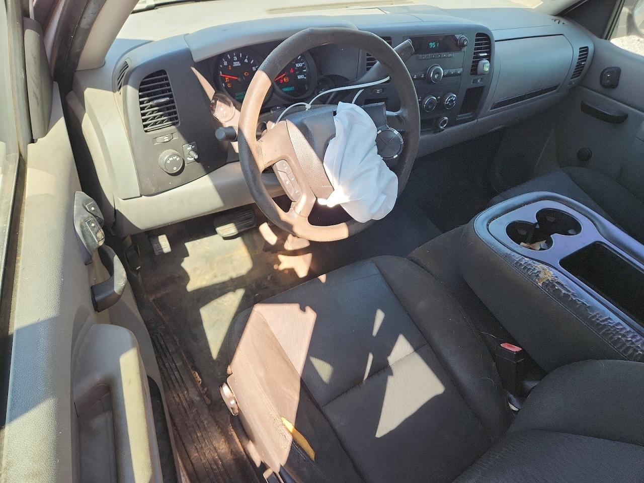 2012 Chevrolet Silverado C1500 White vin: 1GCRCPEX3CZ261328