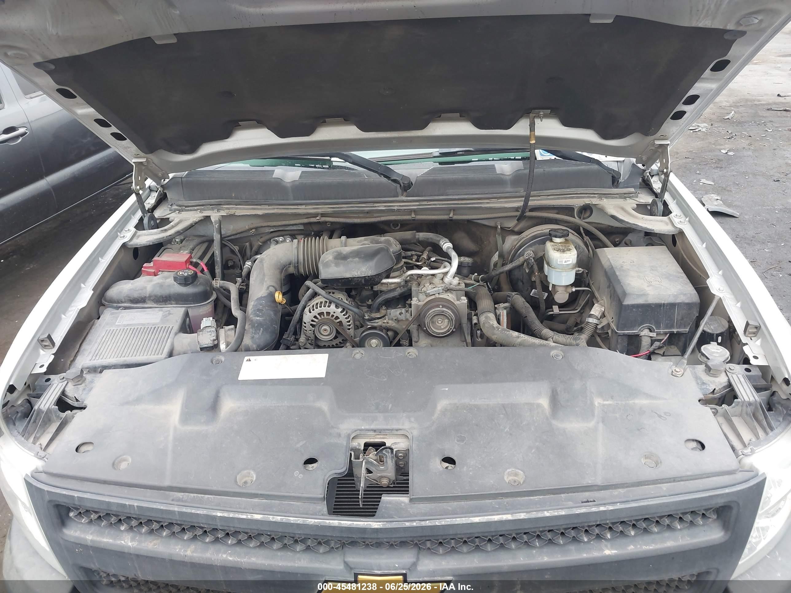 2012 Chevrolet Silverado 1500 Work Truck Silver vin: 1GCRCPEX3CZ326355