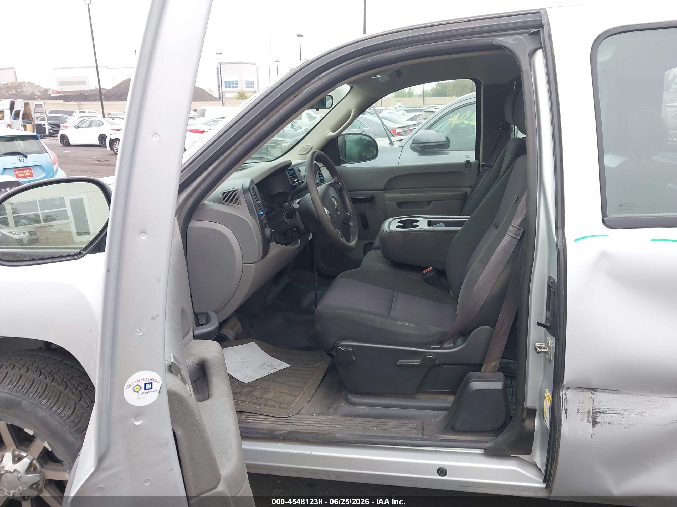 2012 Chevrolet Silverado 1500 Work Truck Silver vin: 1GCRCPEX3CZ326355