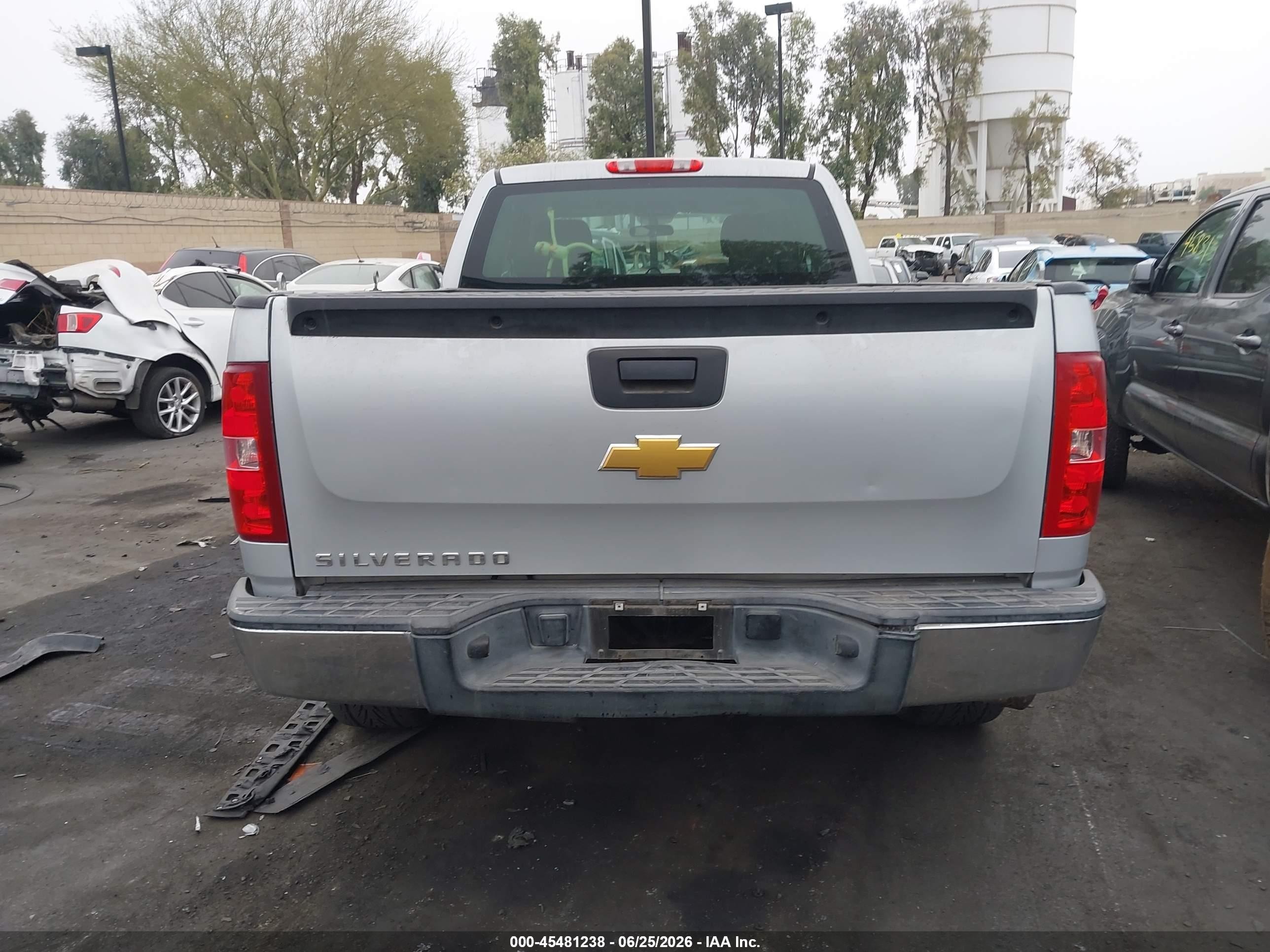 2012 Chevrolet Silverado 1500 Work Truck Silver vin: 1GCRCPEX3CZ326355