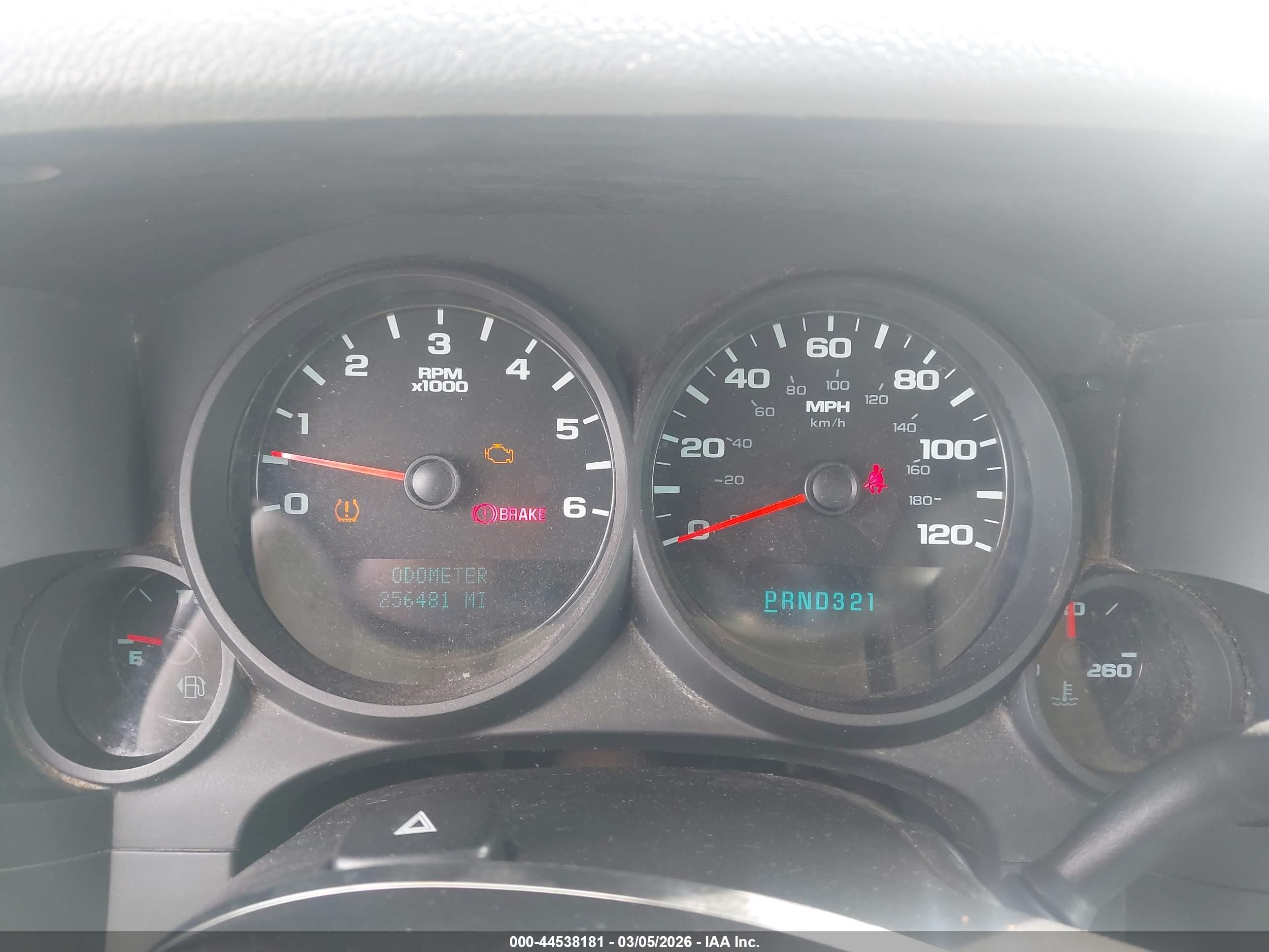 2011 Chevrolet Silverado 1500 Work Truck Silver vin: 1GCRCPEX4BZ343342