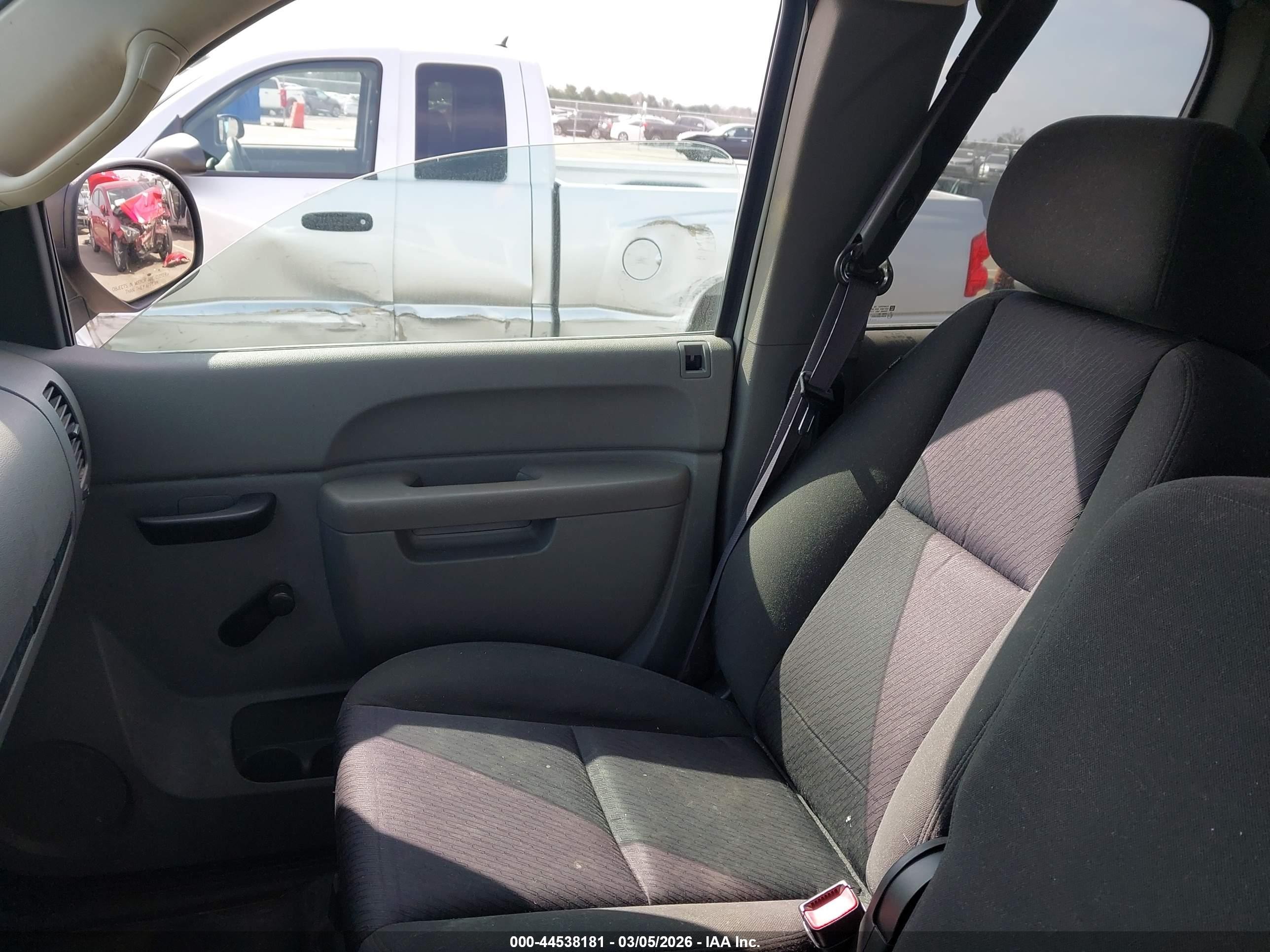 2011 Chevrolet Silverado 1500 Work Truck Silver vin: 1GCRCPEX4BZ343342