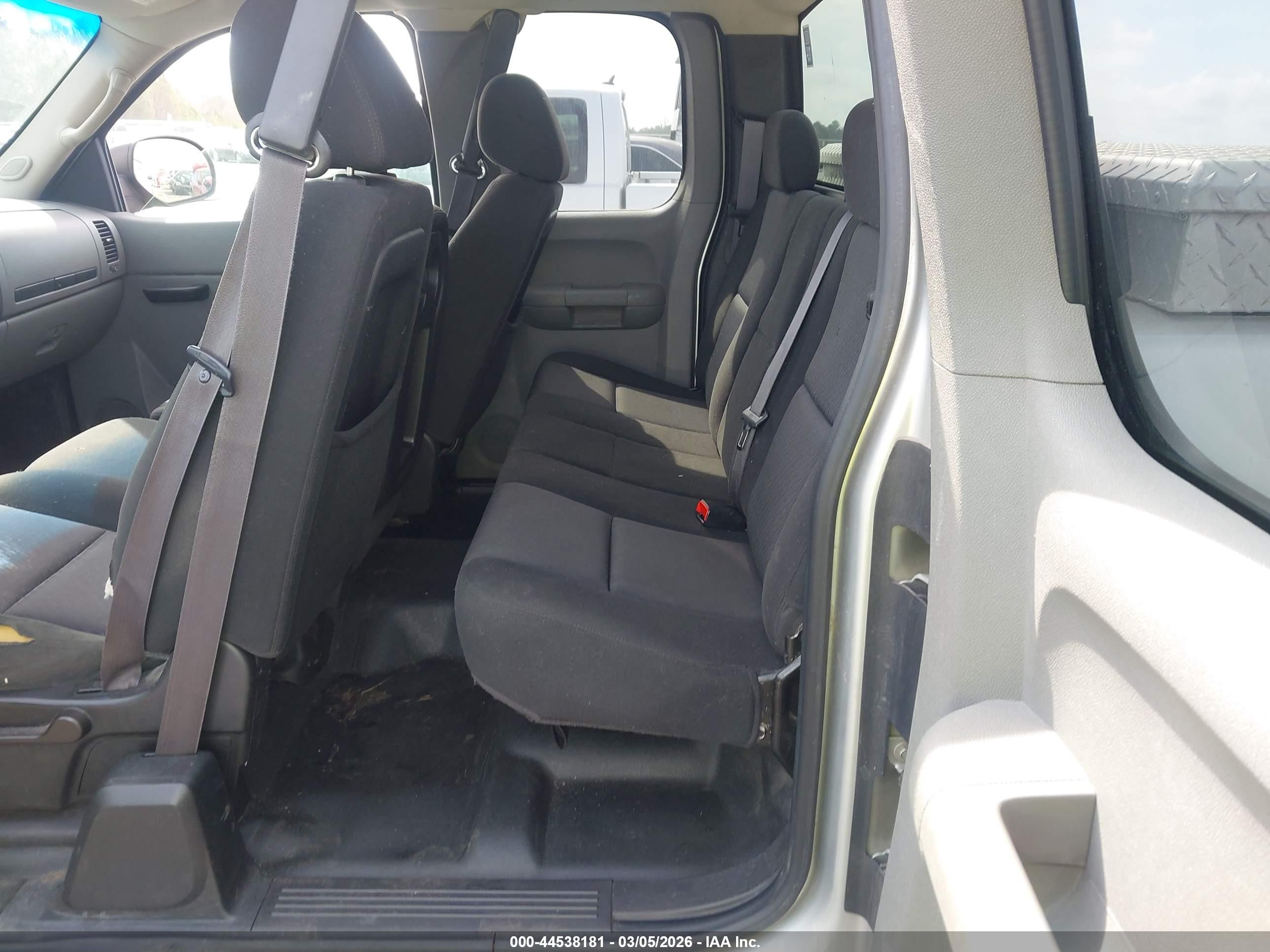 2011 Chevrolet Silverado 1500 Work Truck Silver vin: 1GCRCPEX4BZ343342