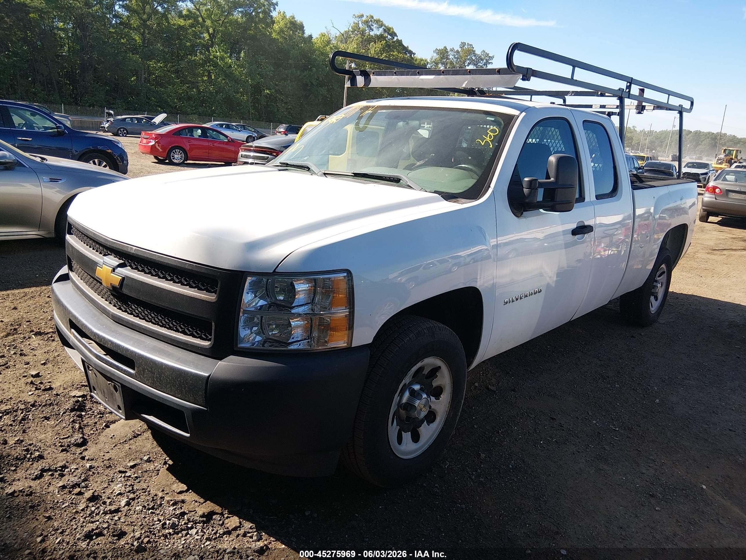 2012 Chevrolet Silverado 1500 Work Truck White vin: 1GCRCPEX7CZ303208