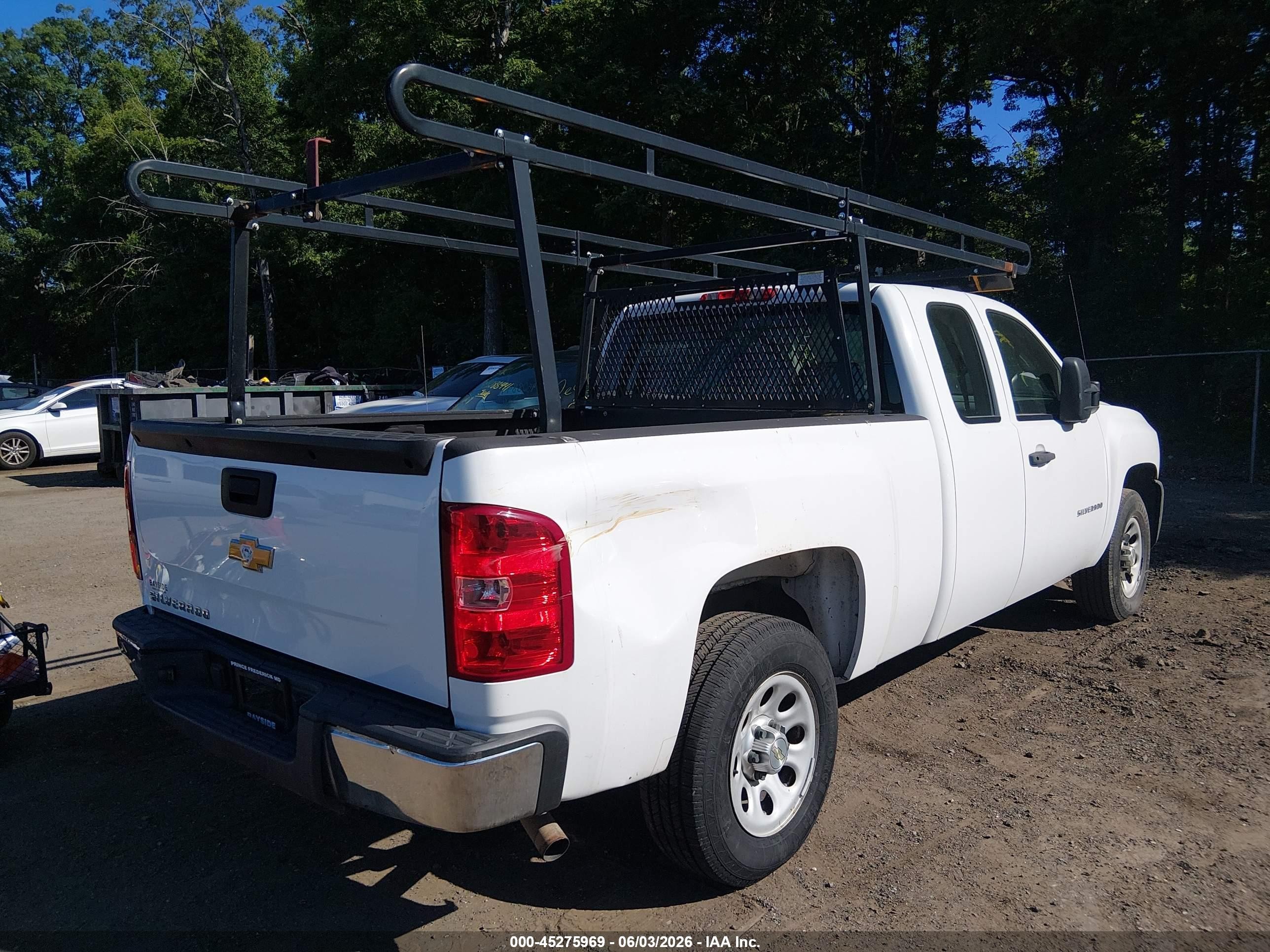 2012 Chevrolet Silverado 1500 Work Truck White vin: 1GCRCPEX7CZ303208