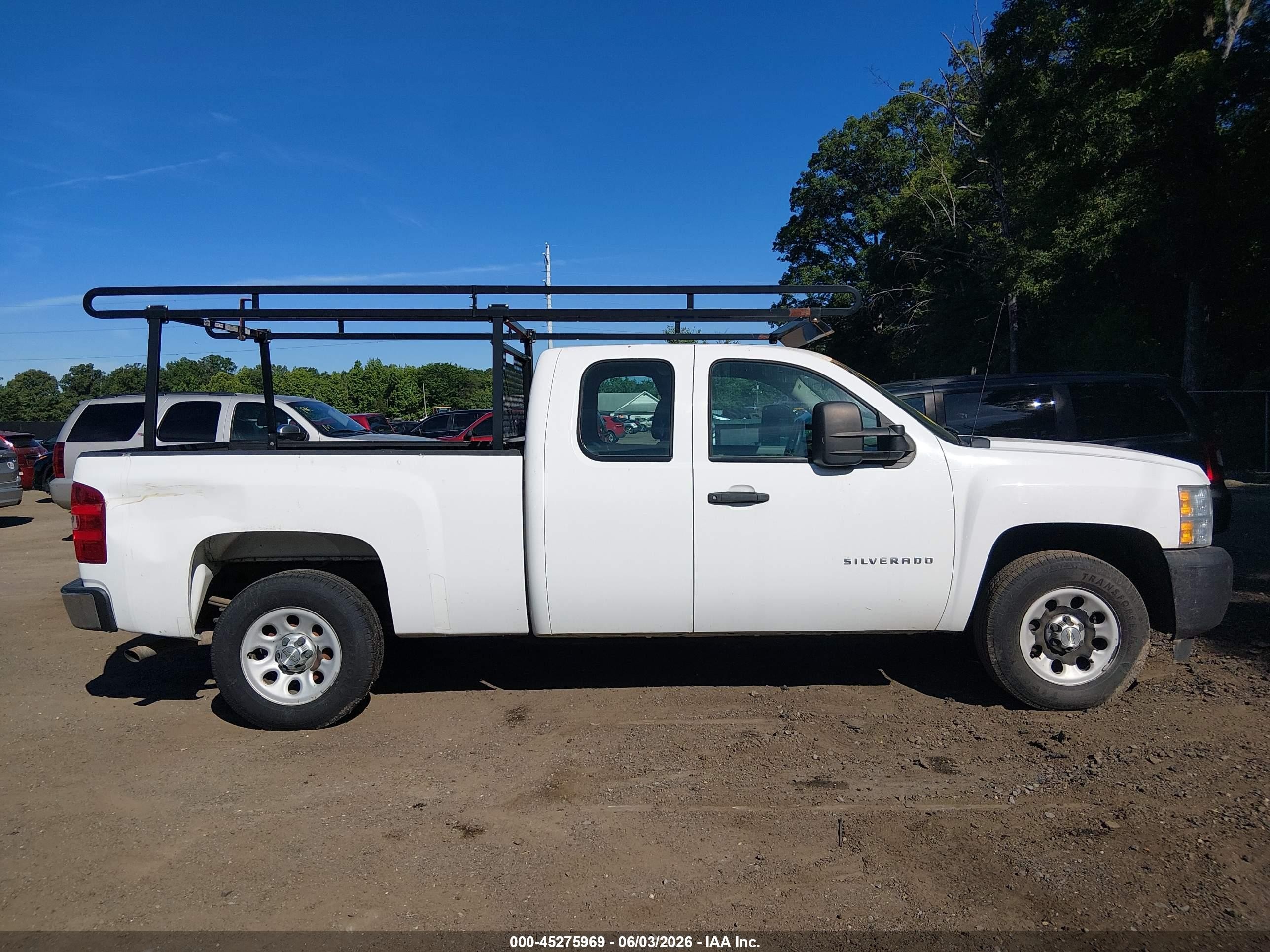 2012 Chevrolet Silverado 1500 Work Truck White vin: 1GCRCPEX7CZ303208