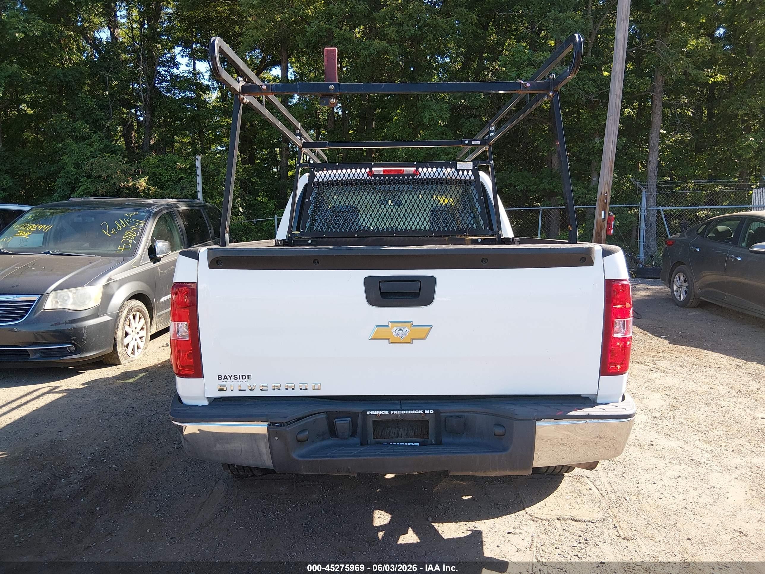 2012 Chevrolet Silverado 1500 Work Truck White vin: 1GCRCPEX7CZ303208