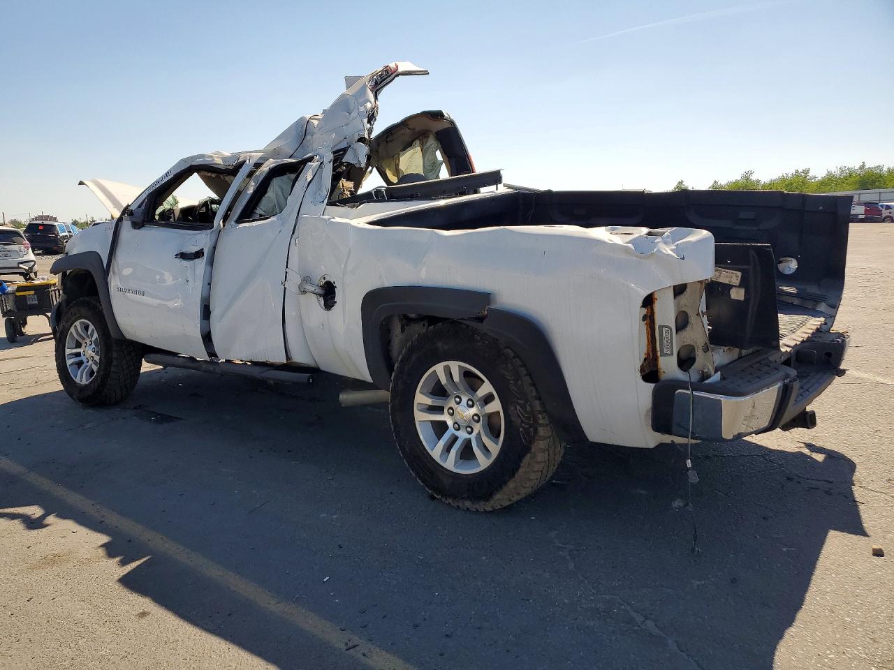 2011 Chevrolet Silverado C1500 White vin: 1GCRCPEX8BZ388137
