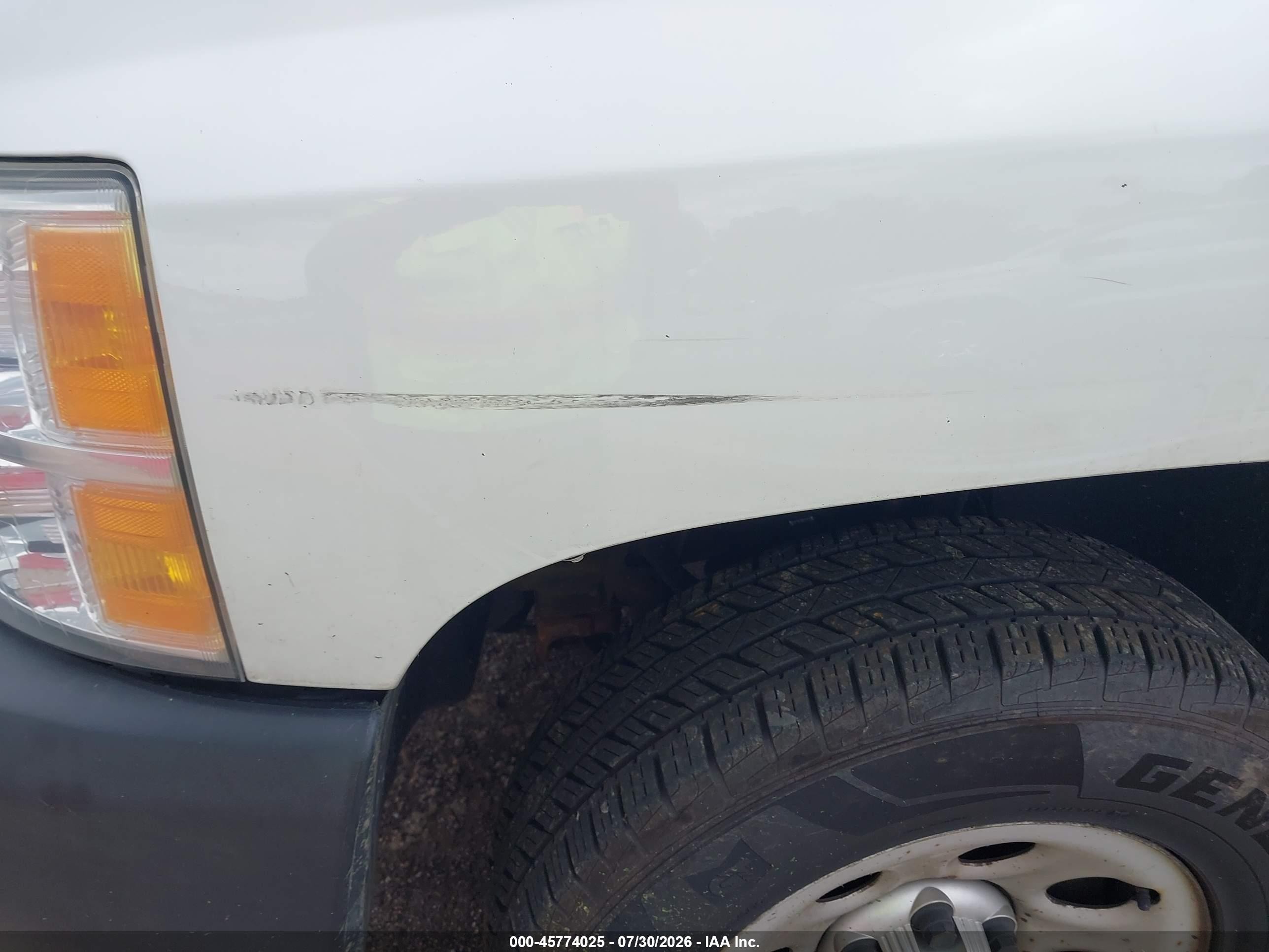 2012 Chevrolet Silverado 1500 Work Truck White vin: 1GCRCPEXXCZ341659