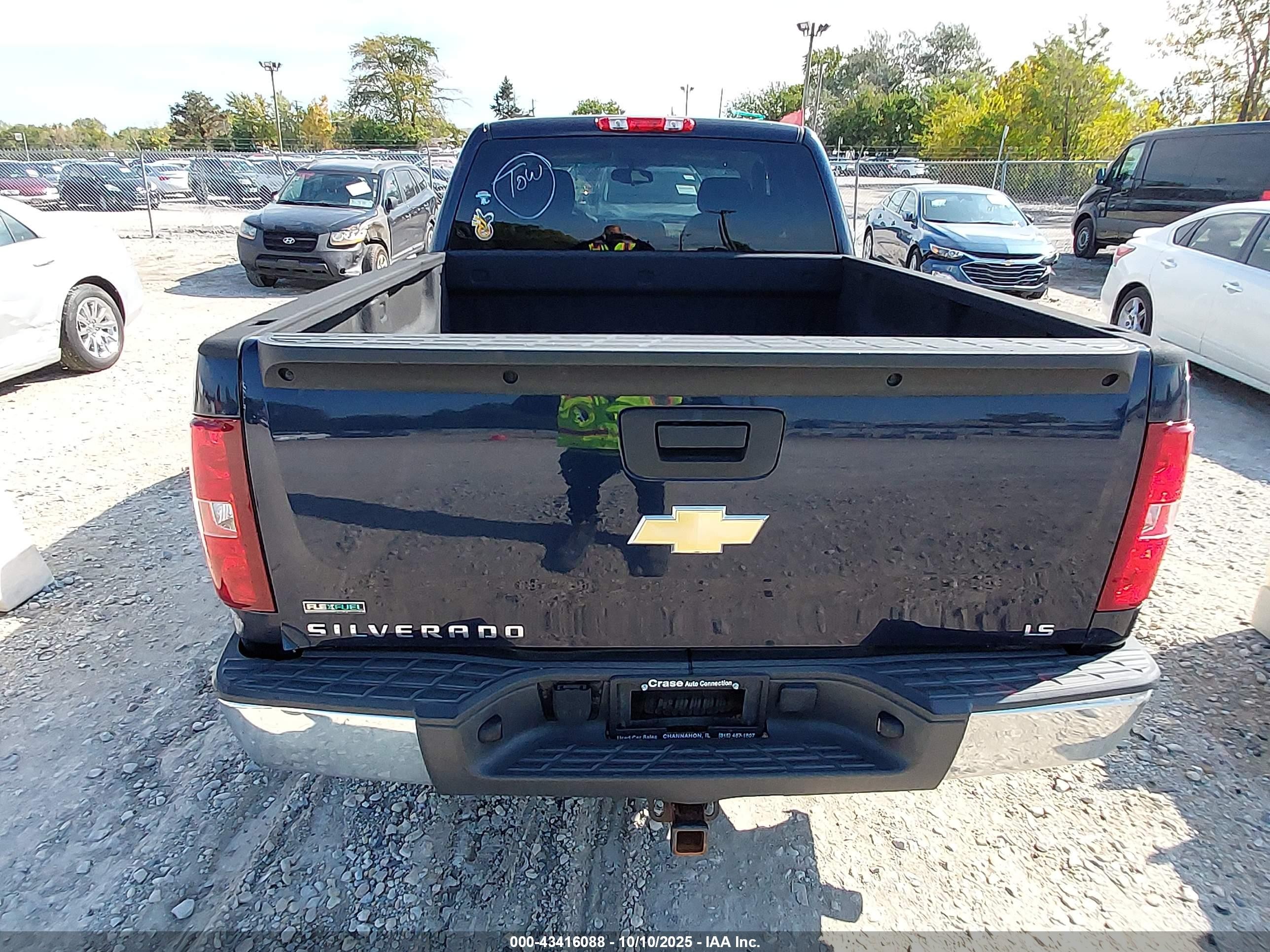2011 Chevrolet Silverado 1500 Ls Dark Blue vin: 1GCRCREA0BZ384414