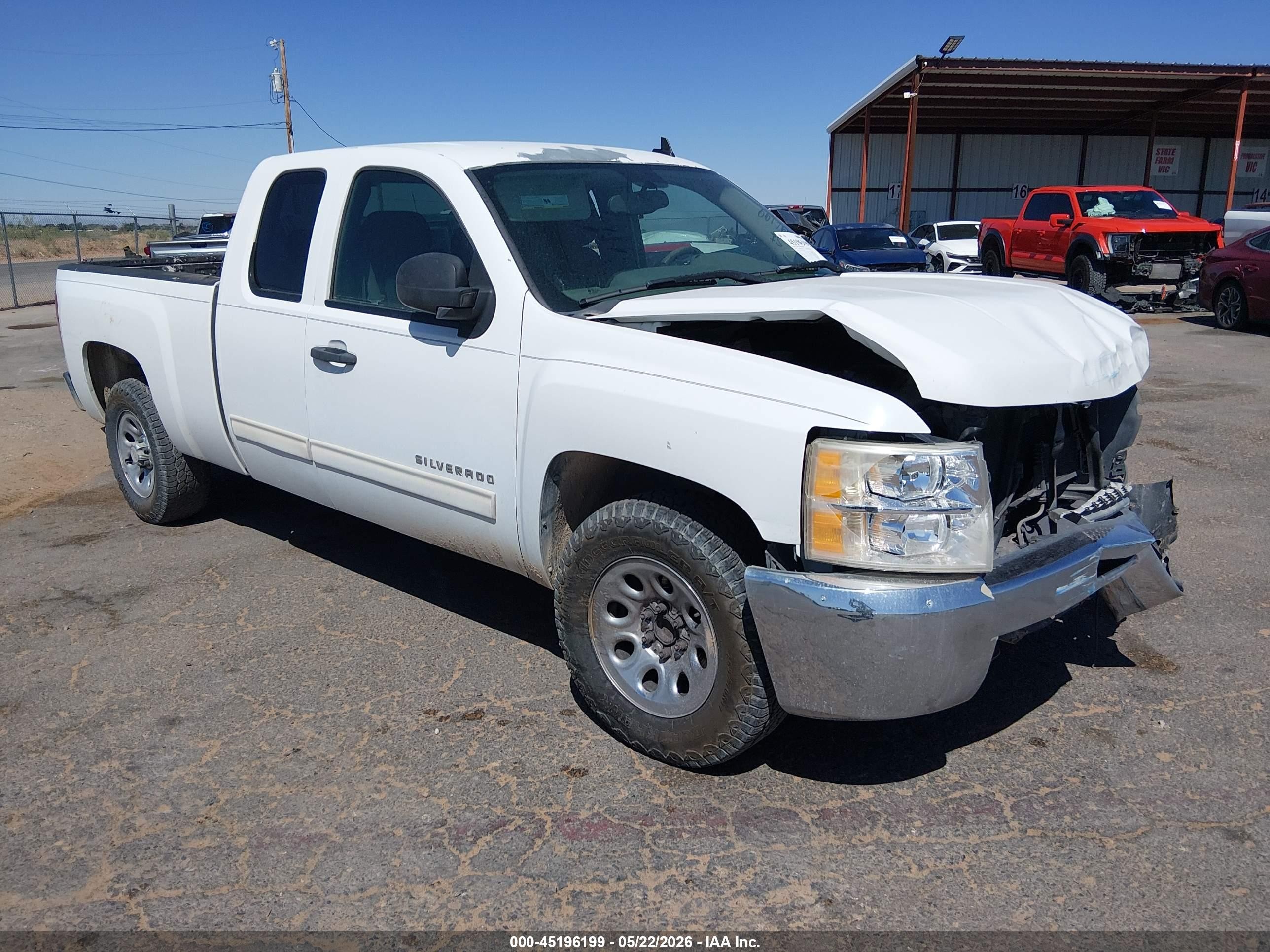 2012 Chevrolet Silverado 1500 Ls White vin: 1GCRCREA1CZ180190