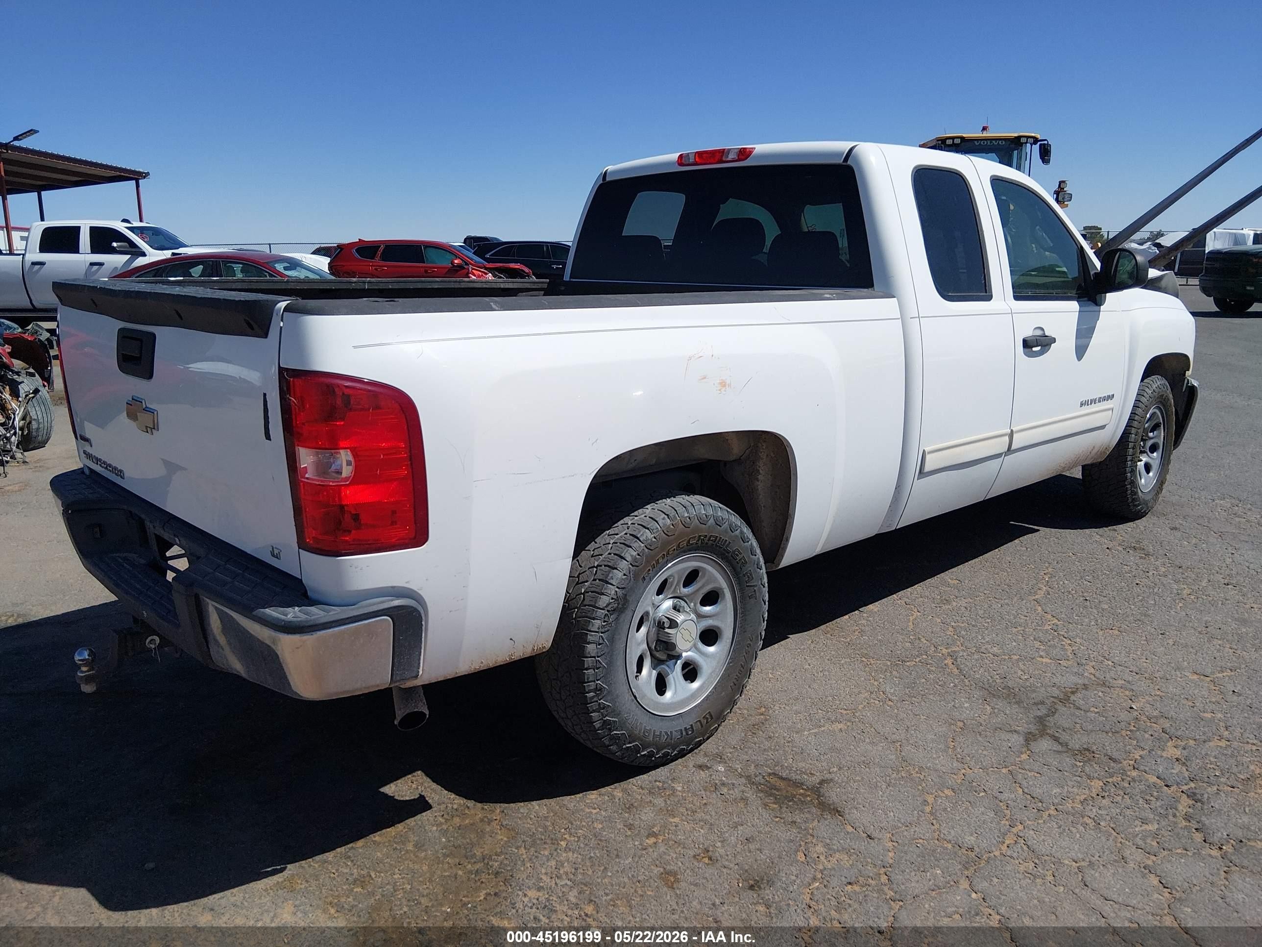 2012 Chevrolet Silverado 1500 Ls White vin: 1GCRCREA1CZ180190