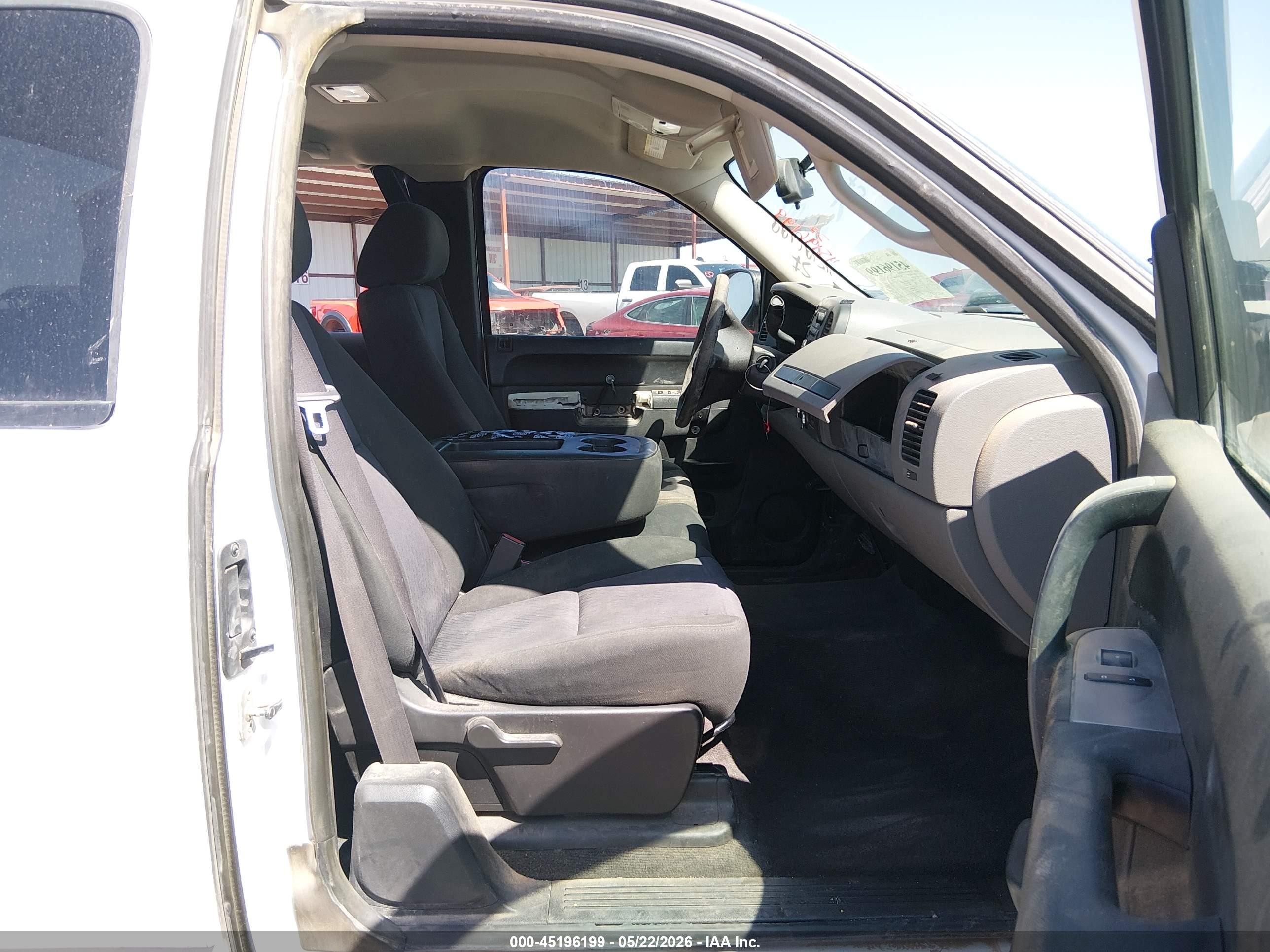 2012 Chevrolet Silverado 1500 Ls White vin: 1GCRCREA1CZ180190