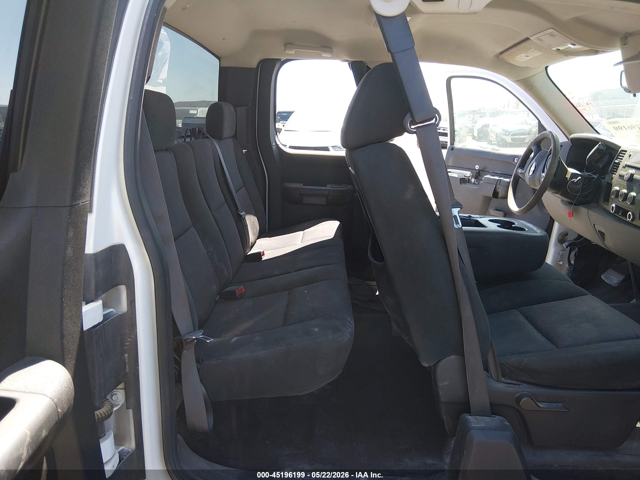 2012 Chevrolet Silverado 1500 Ls White vin: 1GCRCREA1CZ180190
