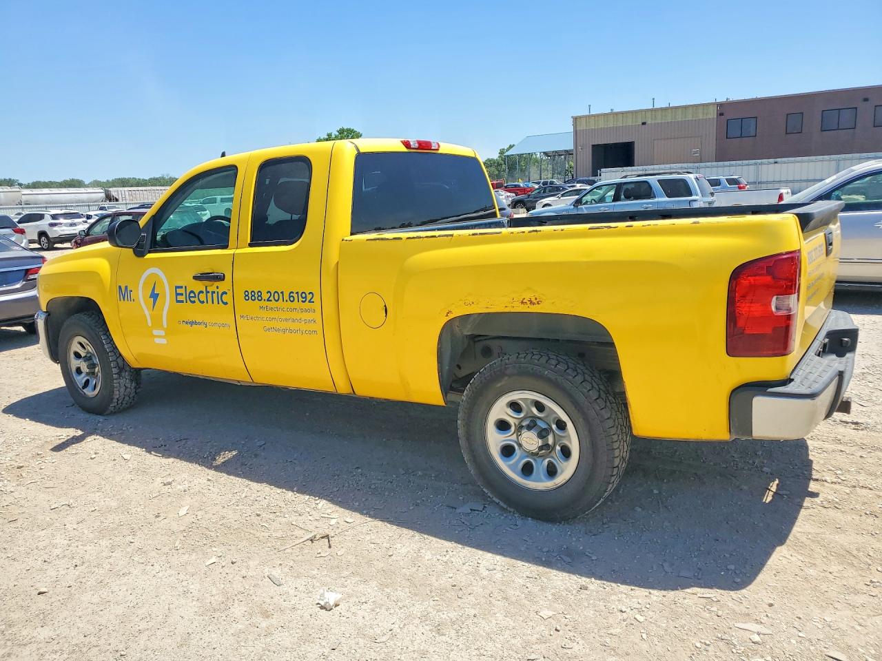 2012 Chevrolet Silverado C1500 Ls Yellow vin: 1GCRCREA4CZ225932