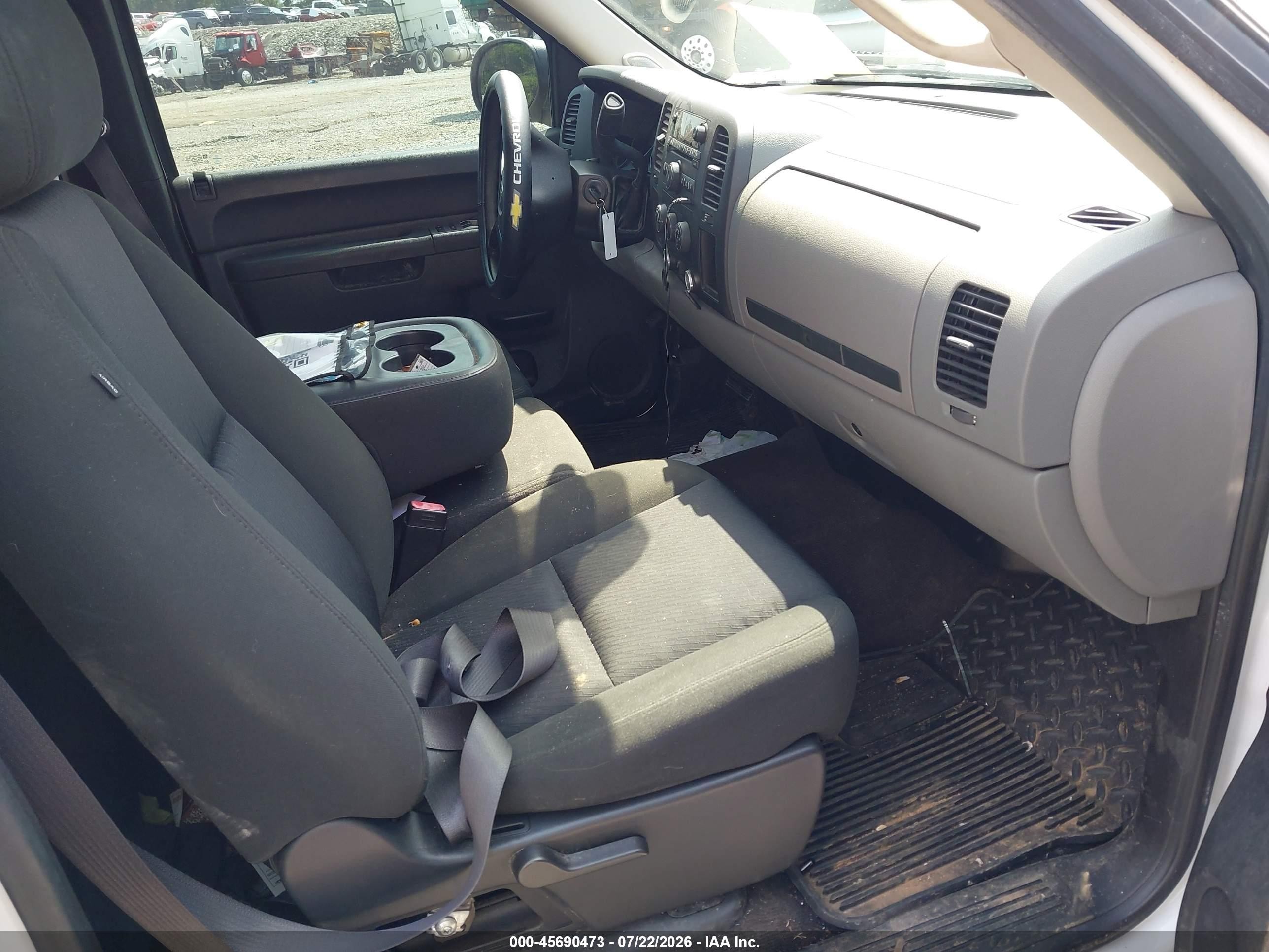 2012 Chevrolet Silverado 1500 Ls White vin: 1GCRCREA4CZ296368