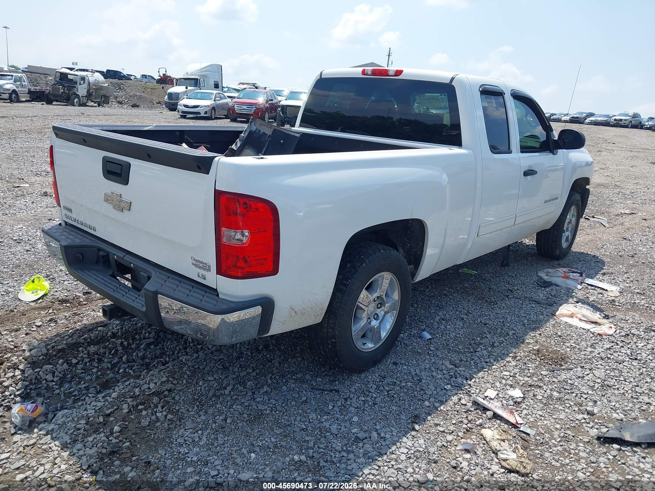 2012 Chevrolet Silverado 1500 Ls White vin: 1GCRCREA4CZ296368