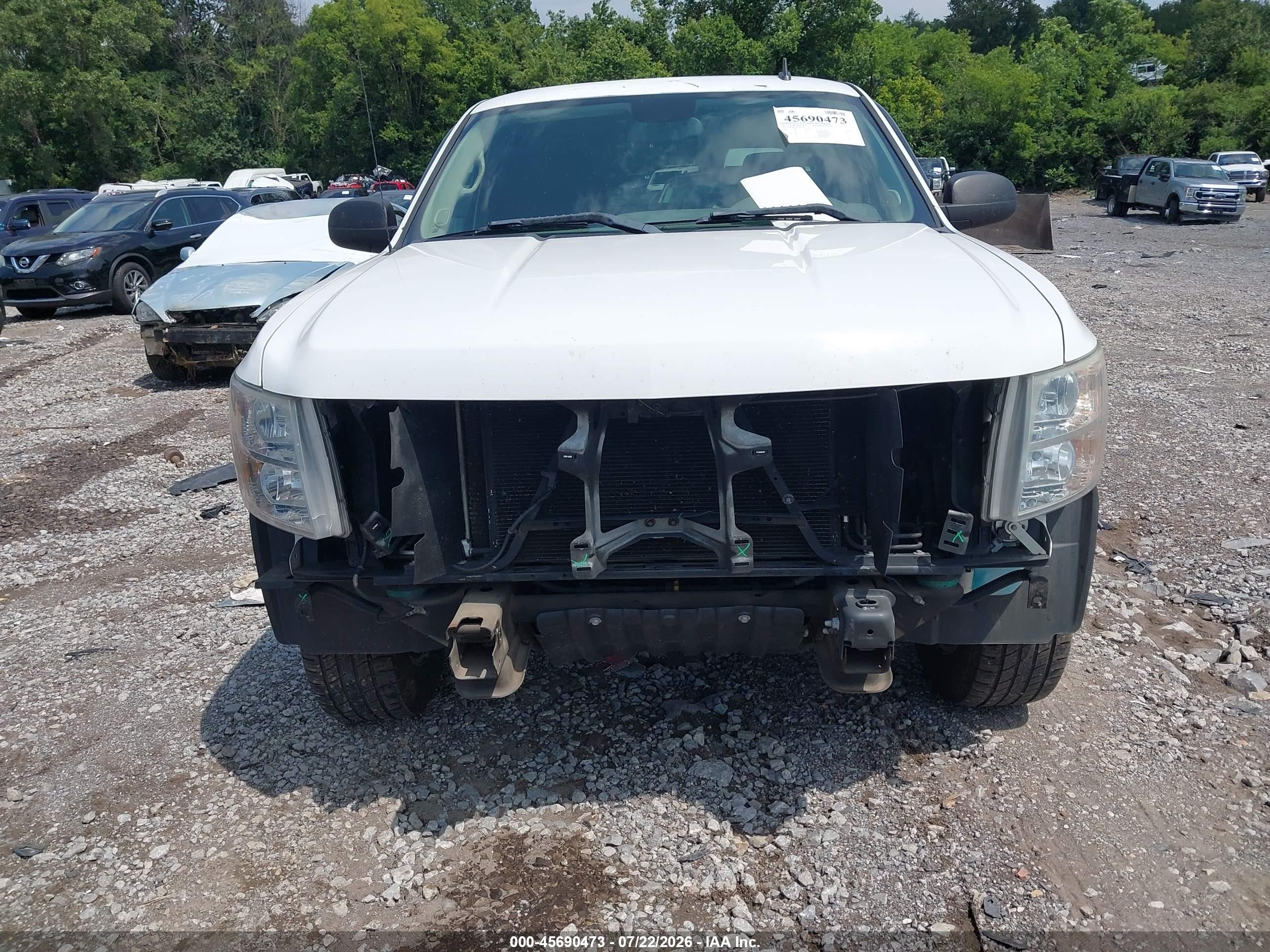 2012 Chevrolet Silverado 1500 Ls White vin: 1GCRCREA4CZ296368