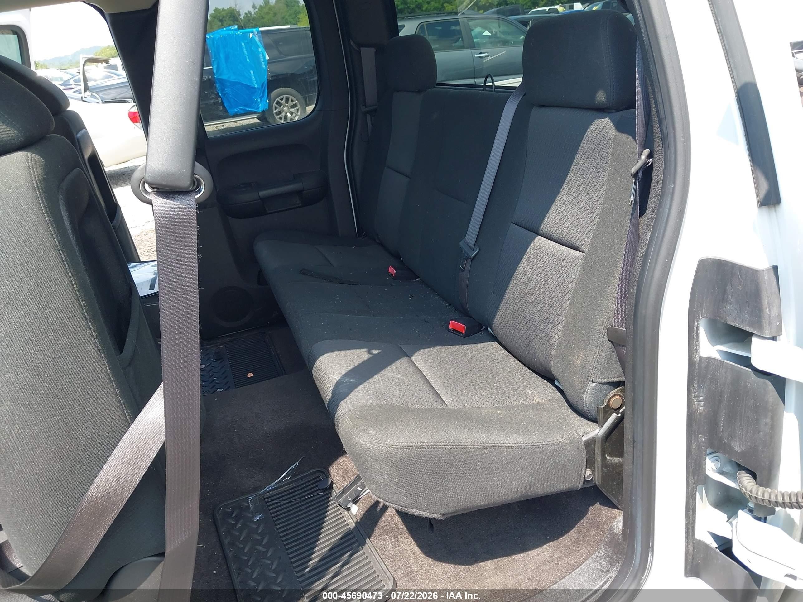 2012 Chevrolet Silverado 1500 Ls White vin: 1GCRCREA4CZ296368