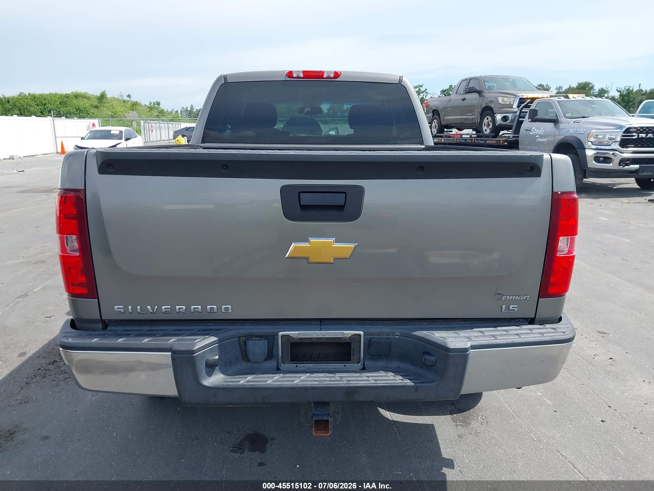 2012 Chevrolet Silverado 1500 Ls Silver vin: 1GCRCREA4CZ336948