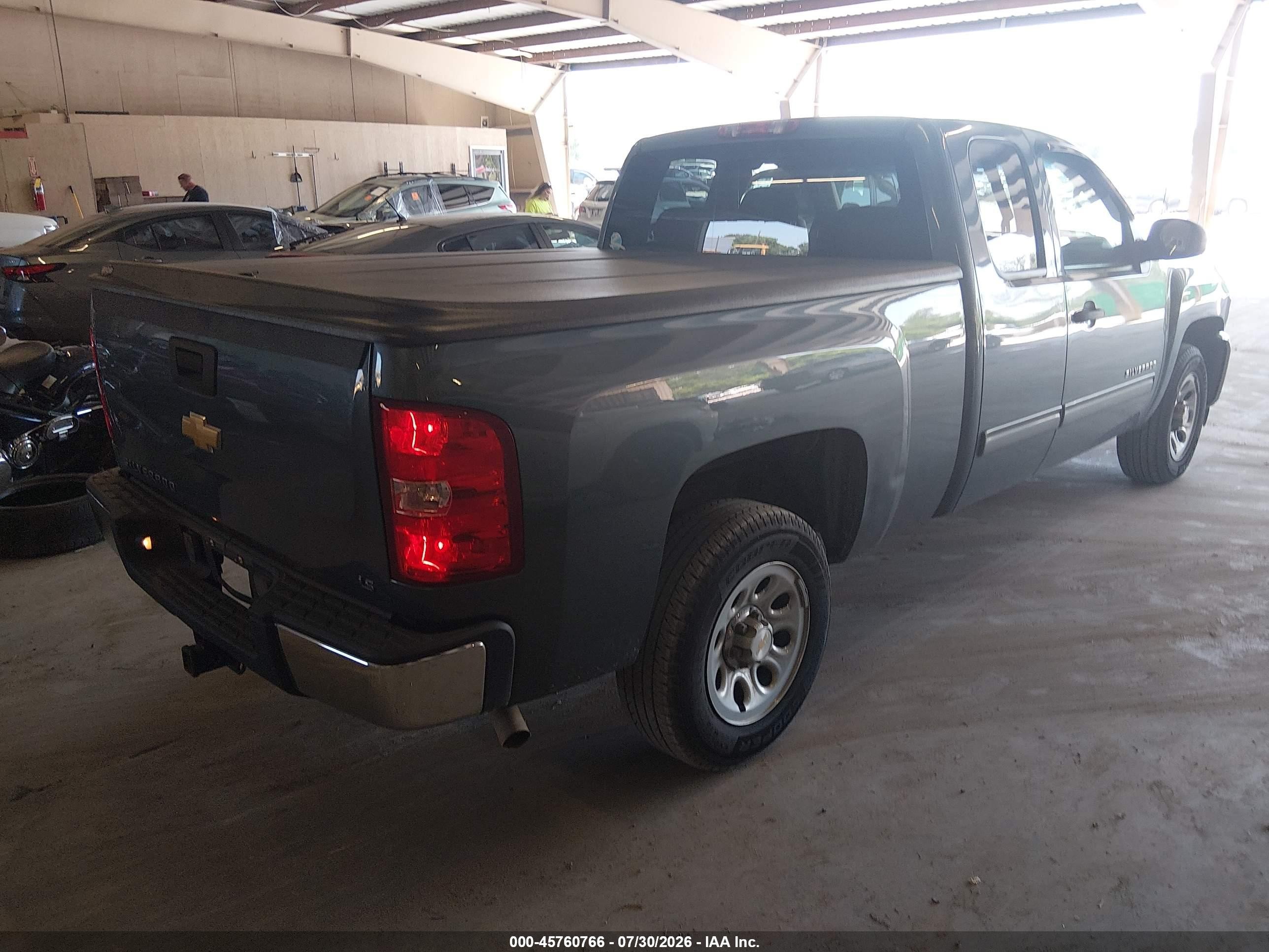 2013 Chevrolet Silverado 1500 Ls Blue vin: 1GCRCREA4DZ169802