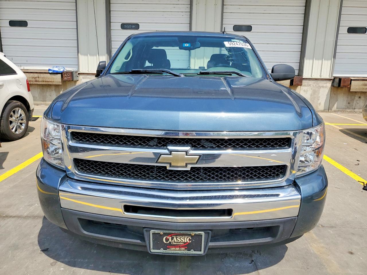 2011 Chevrolet Silverado C1500 Ls Blue vin: 1GCRCREA5BZ183107
