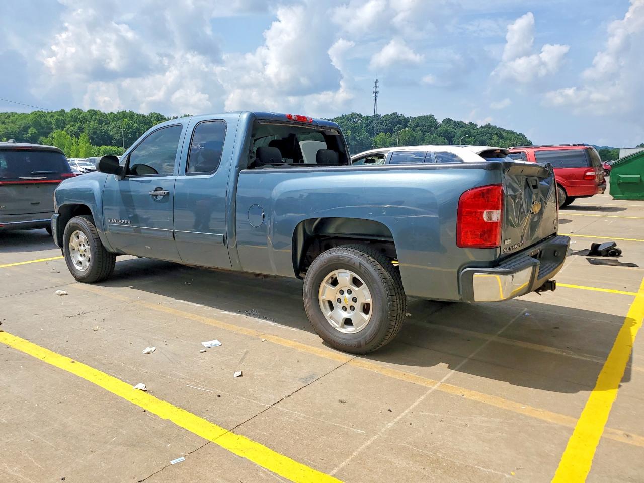 2011 Chevrolet Silverado C1500 Ls Blue vin: 1GCRCREA5BZ183107