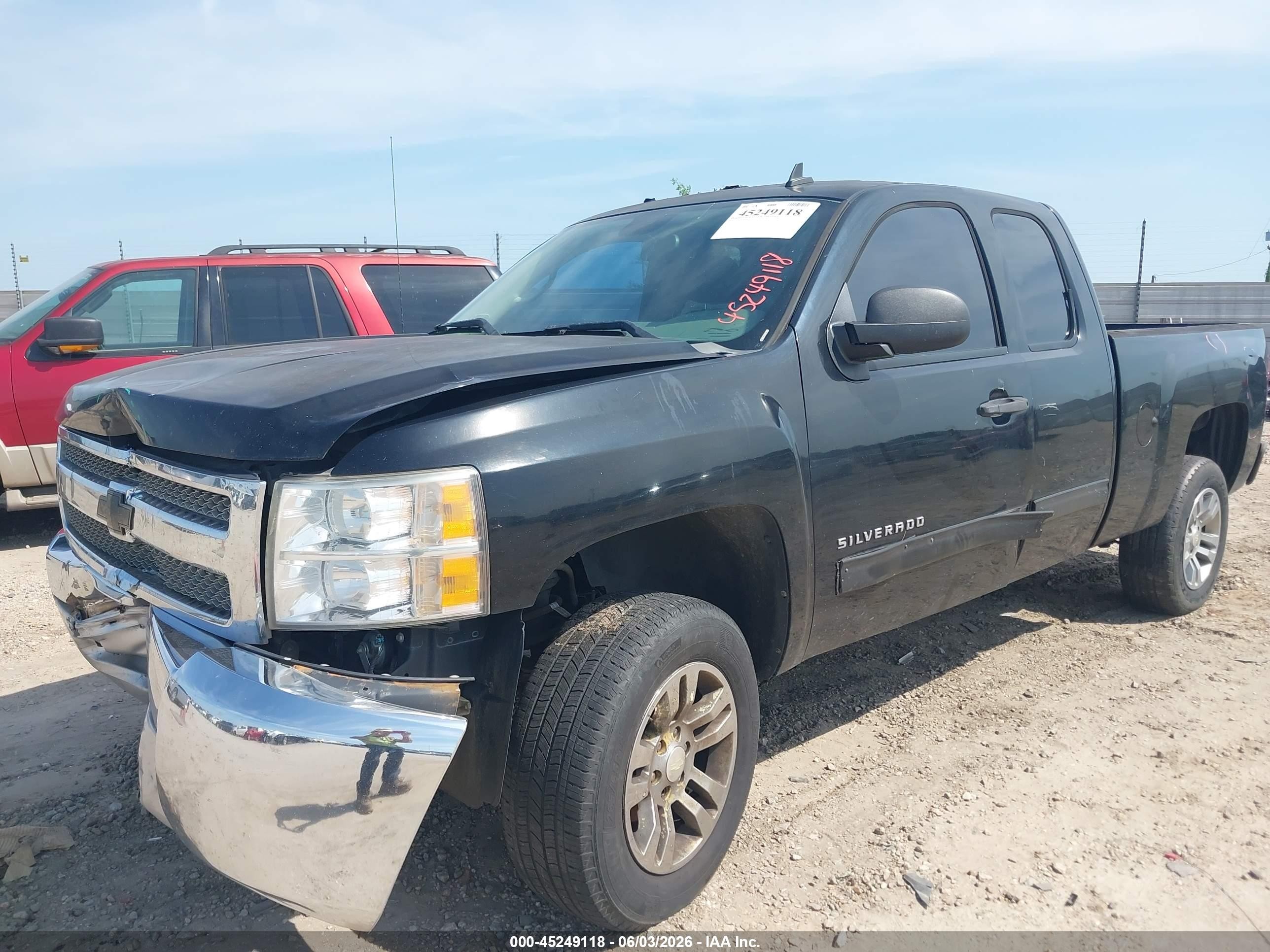 2012 Chevrolet Silverado 1500 Ls Черный vin: 1GCRCREA6CZ347952