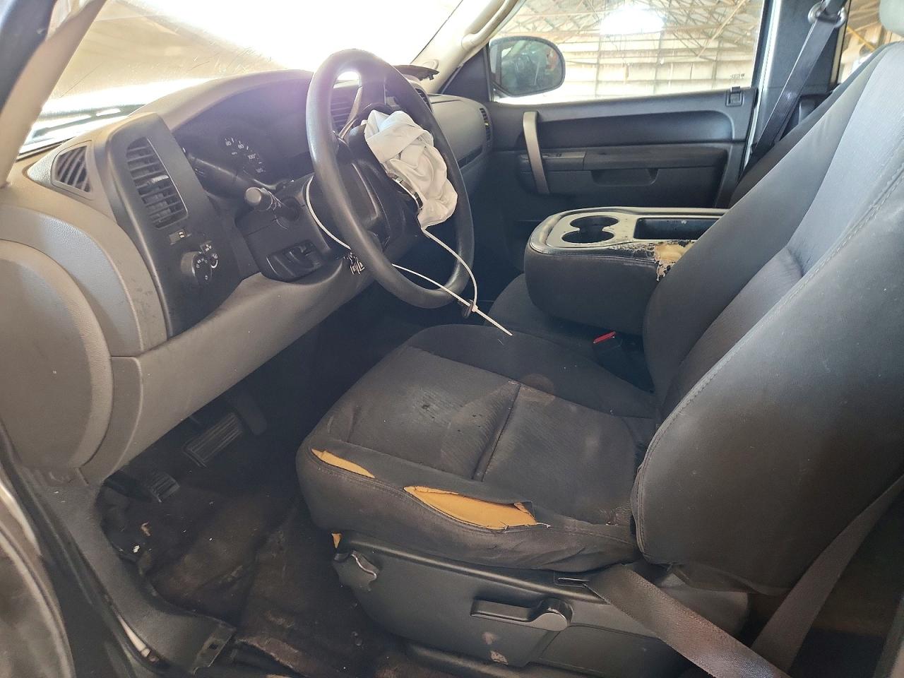 2011 Chevrolet Silverado C1500 Ls Silver vin: 1GCRCREA7BZ125287