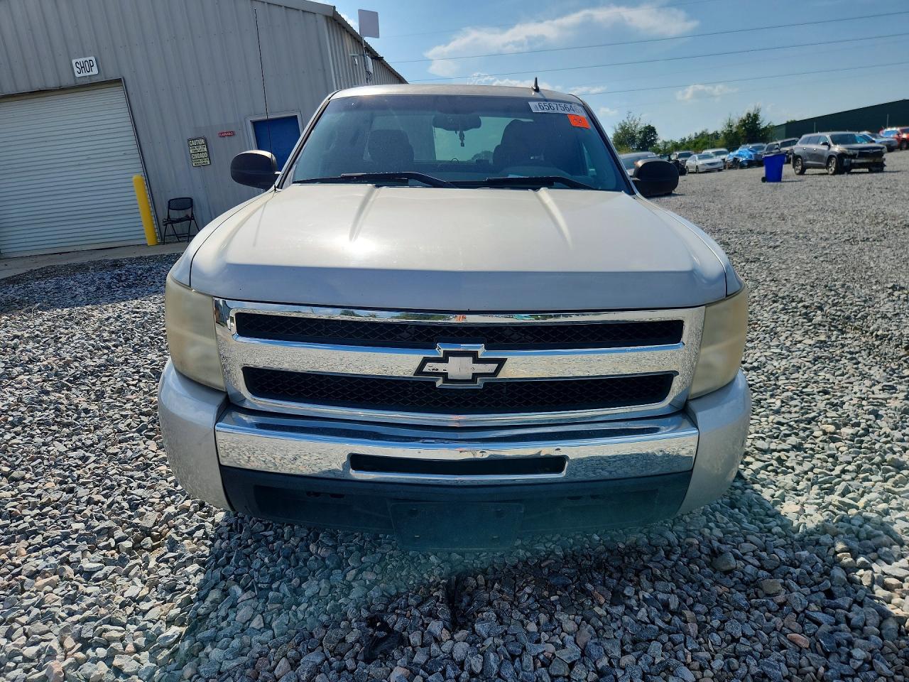 2011 Chevrolet Silverado C1500 Ls Silver vin: 1GCRCREA7BZ399279