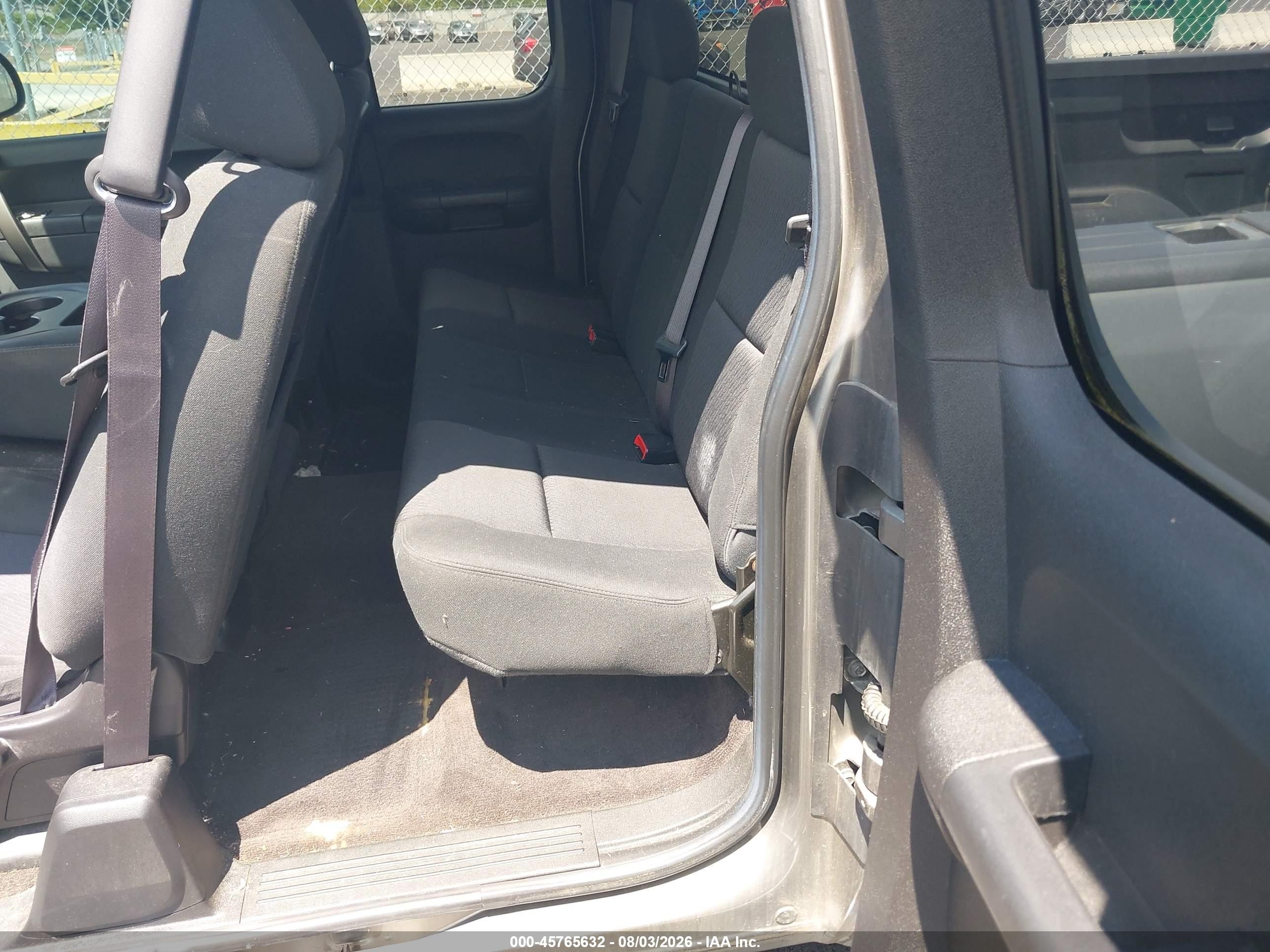 2012 Chevrolet Silverado 1500 Ls Silver vin: 1GCRCREA7CZ291827