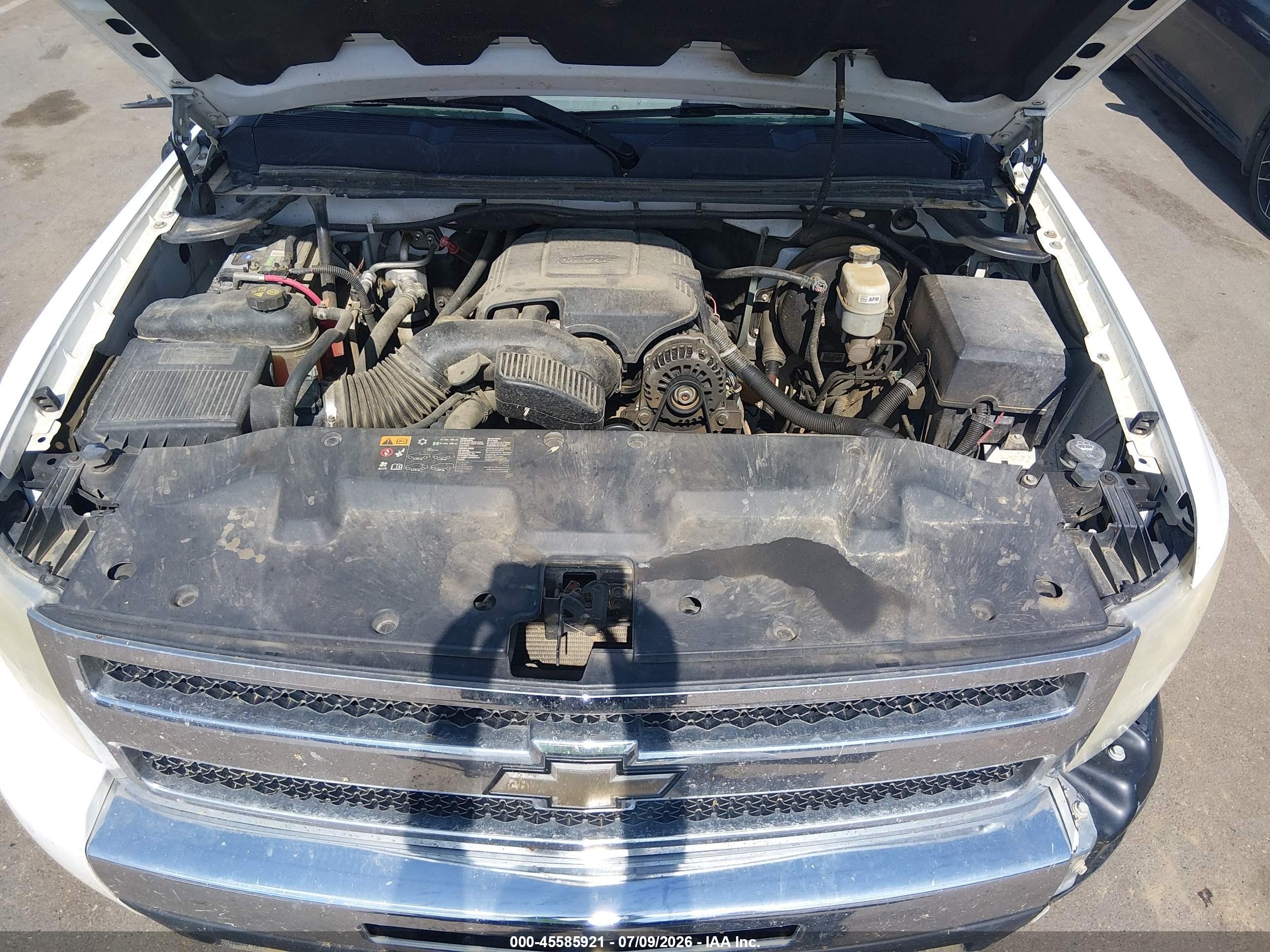 2011 Chevrolet Silverado 1500 Ls White vin: 1GCRCREA9BZ432606
