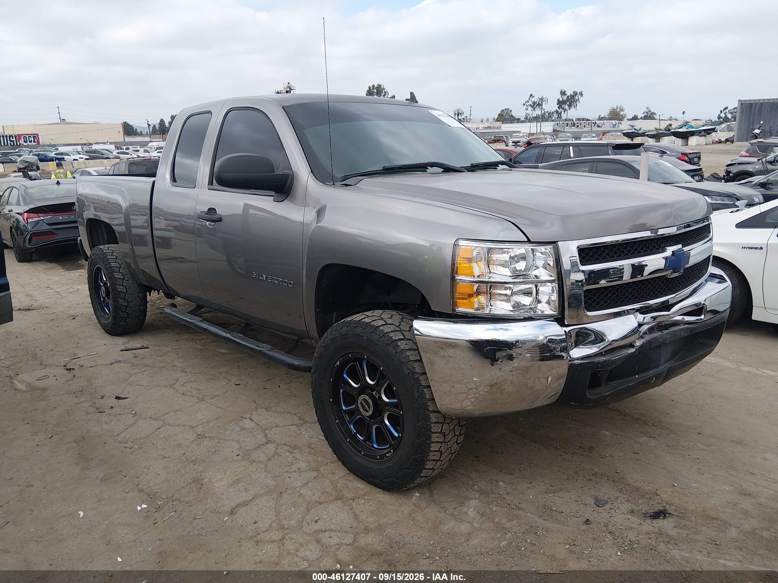 2012 Chevrolet Silverado 1500 Ls Gray vin: 1GCRCREAXCZ284905