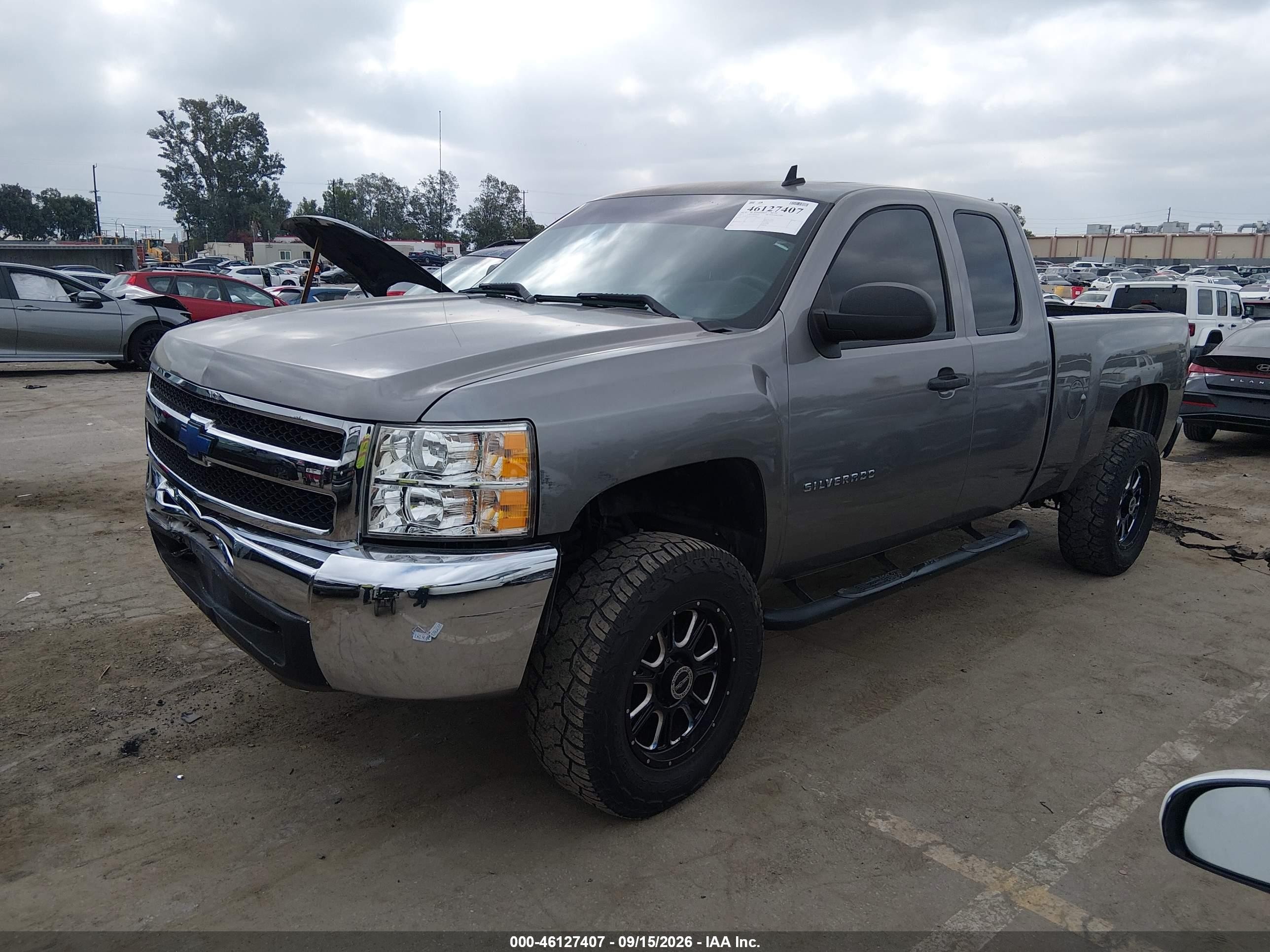 2012 Chevrolet Silverado 1500 Ls Gray vin: 1GCRCREAXCZ284905