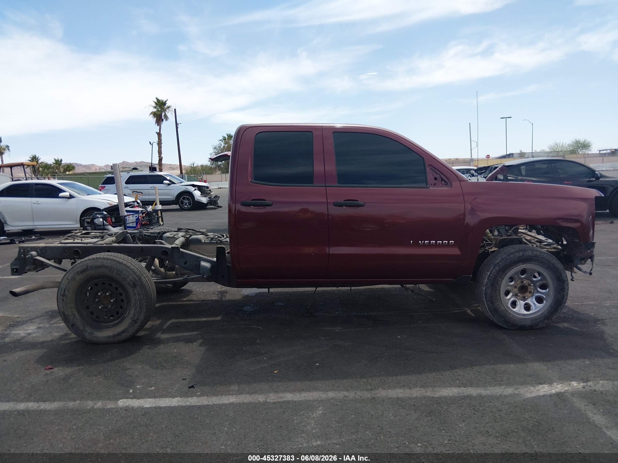 2014 Chevrolet Silverado 1500 1lt Красный vin: 1GCRCREC0EZ409222