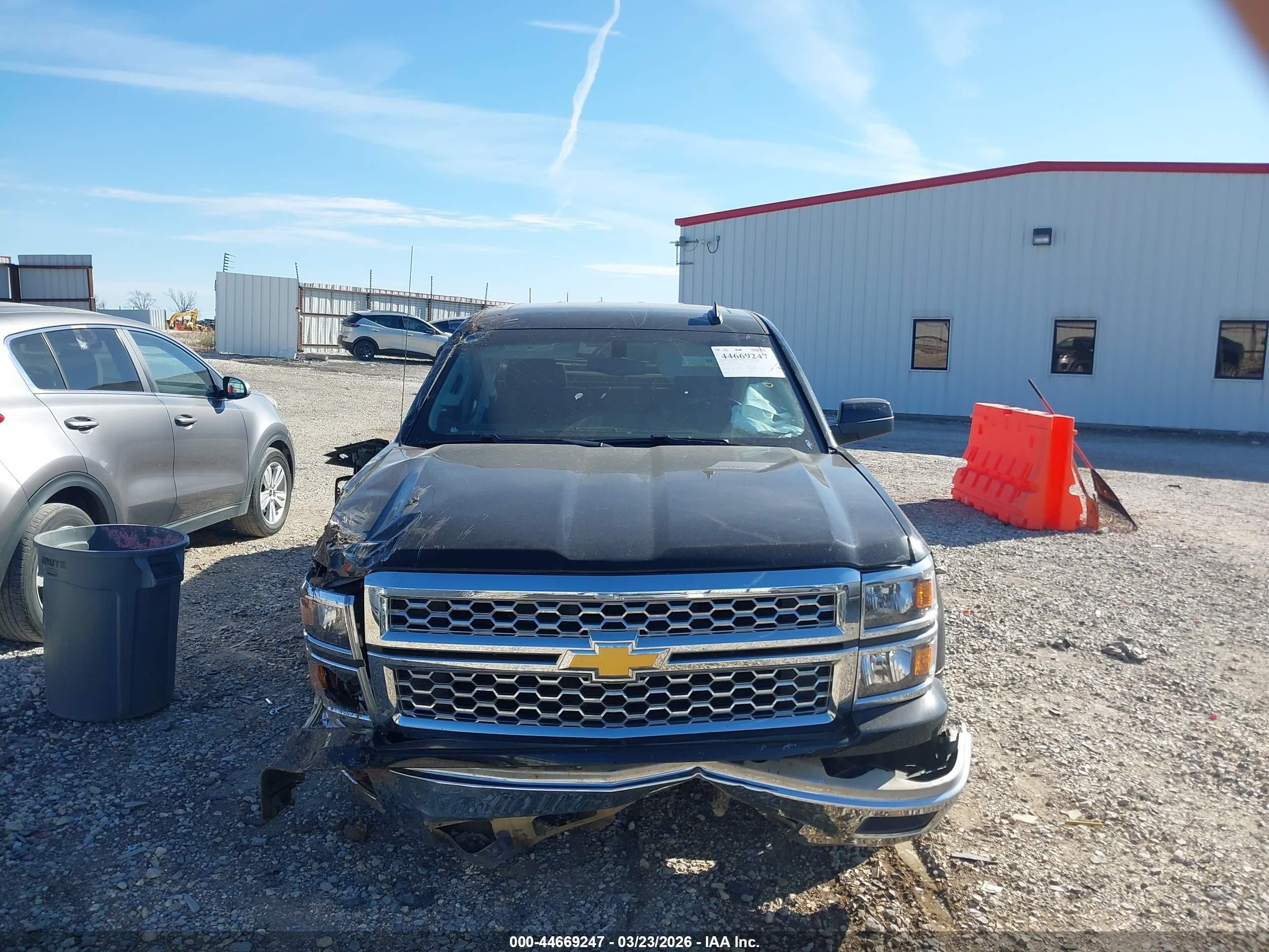 2015 Chevrolet Silverado 1500 1lt Black vin: 1GCRCREC0FZ230843