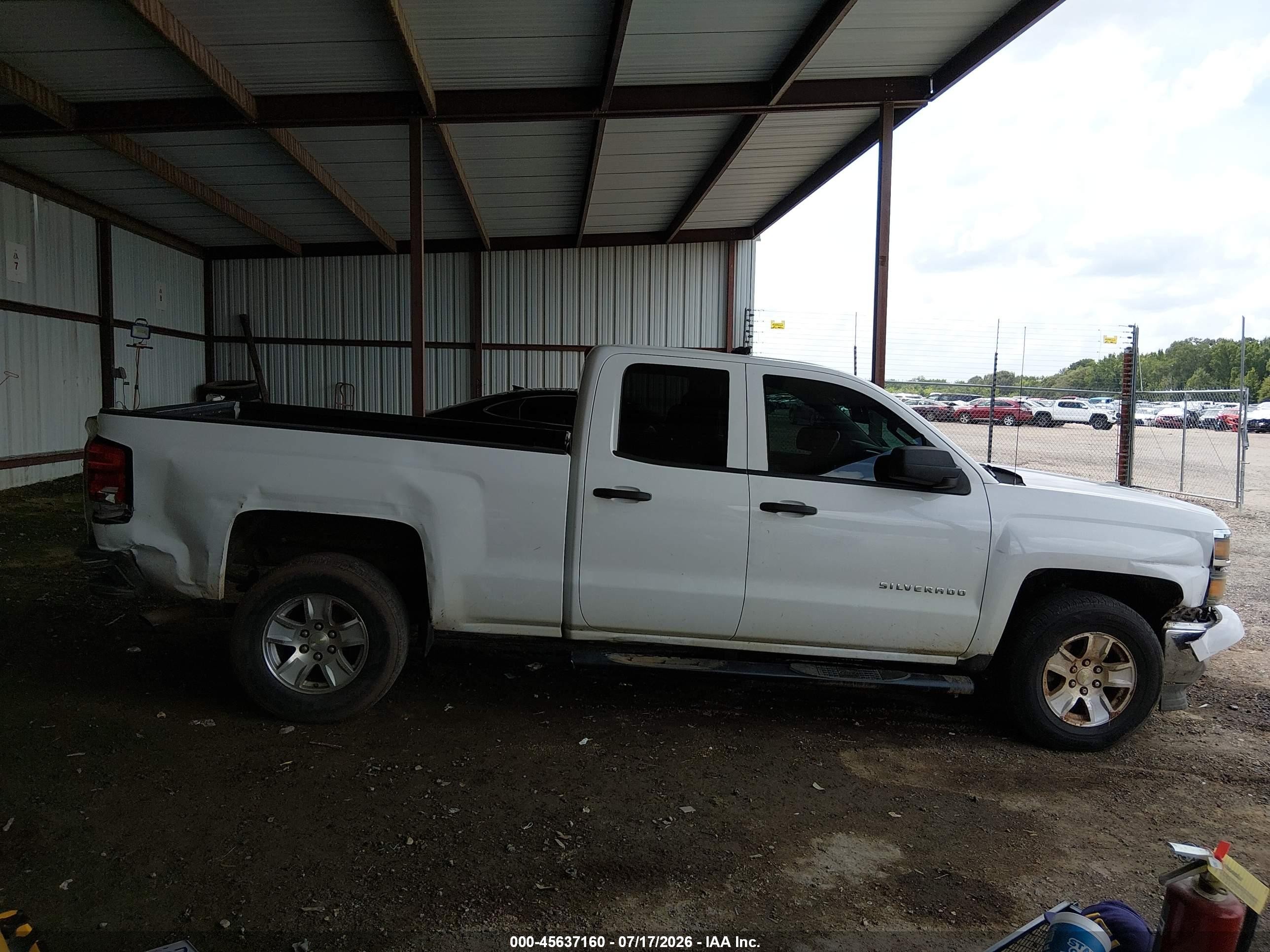 2014 Chevrolet Silverado 1500 Lt White vin: 1GCRCREC1EZ189315