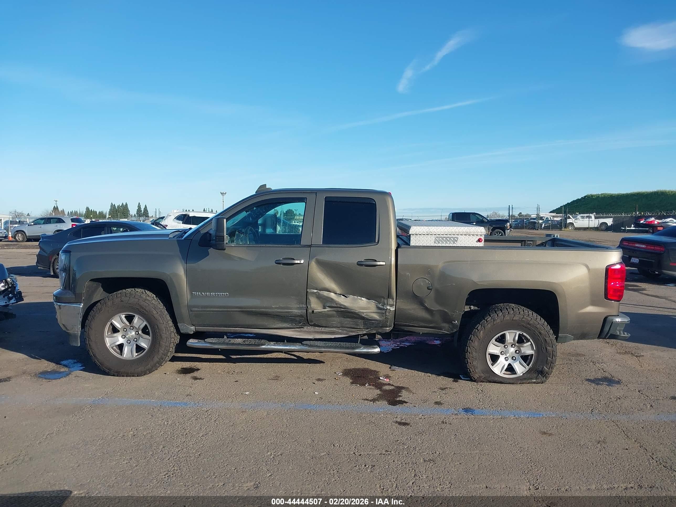 2015 Chevrolet Silverado 1500 1lt Gray vin: 1GCRCREC1FZ272650