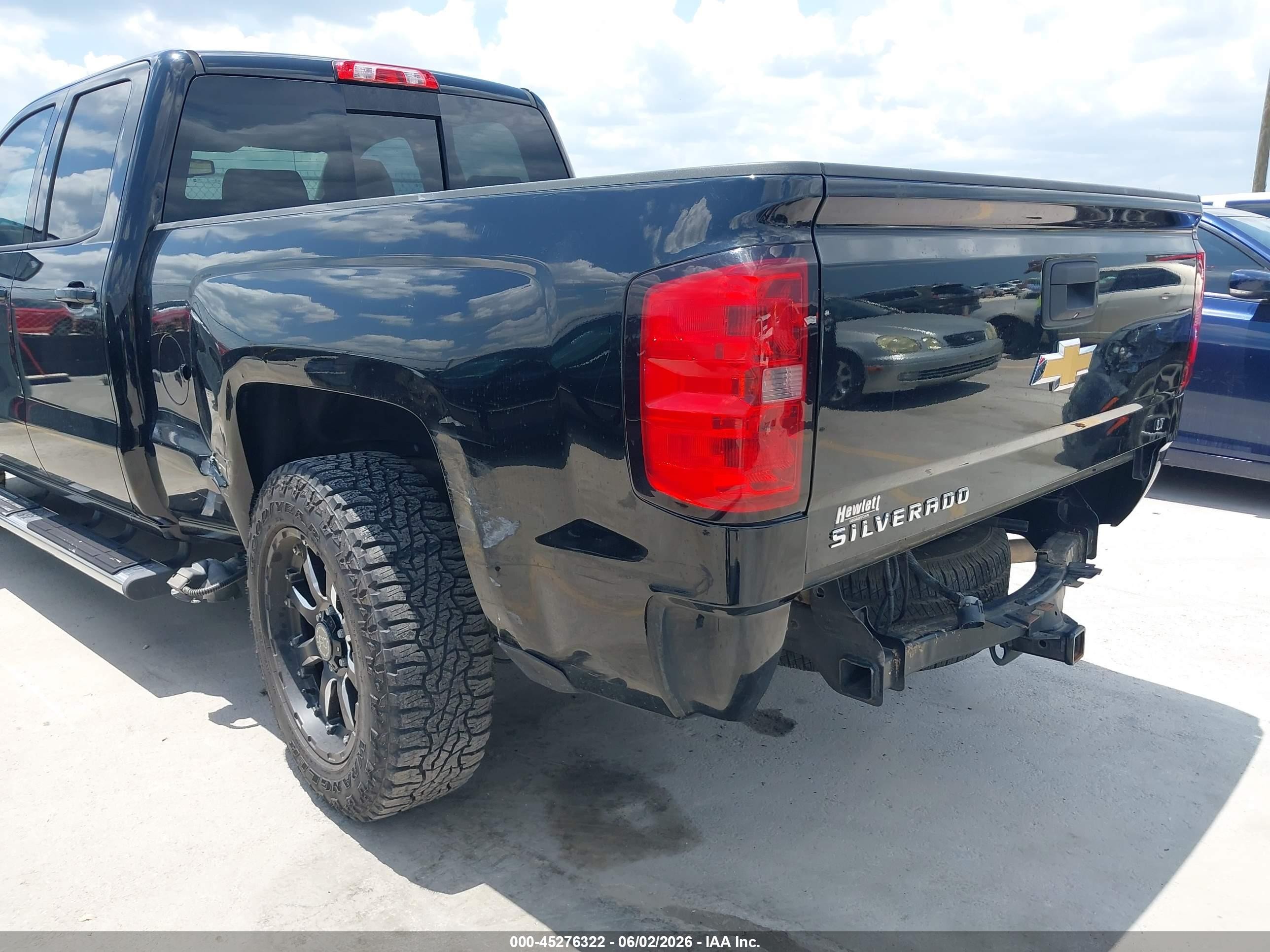 2014 Chevrolet Silverado 1500 1lt Black vin: 1GCRCREC2EZ116549