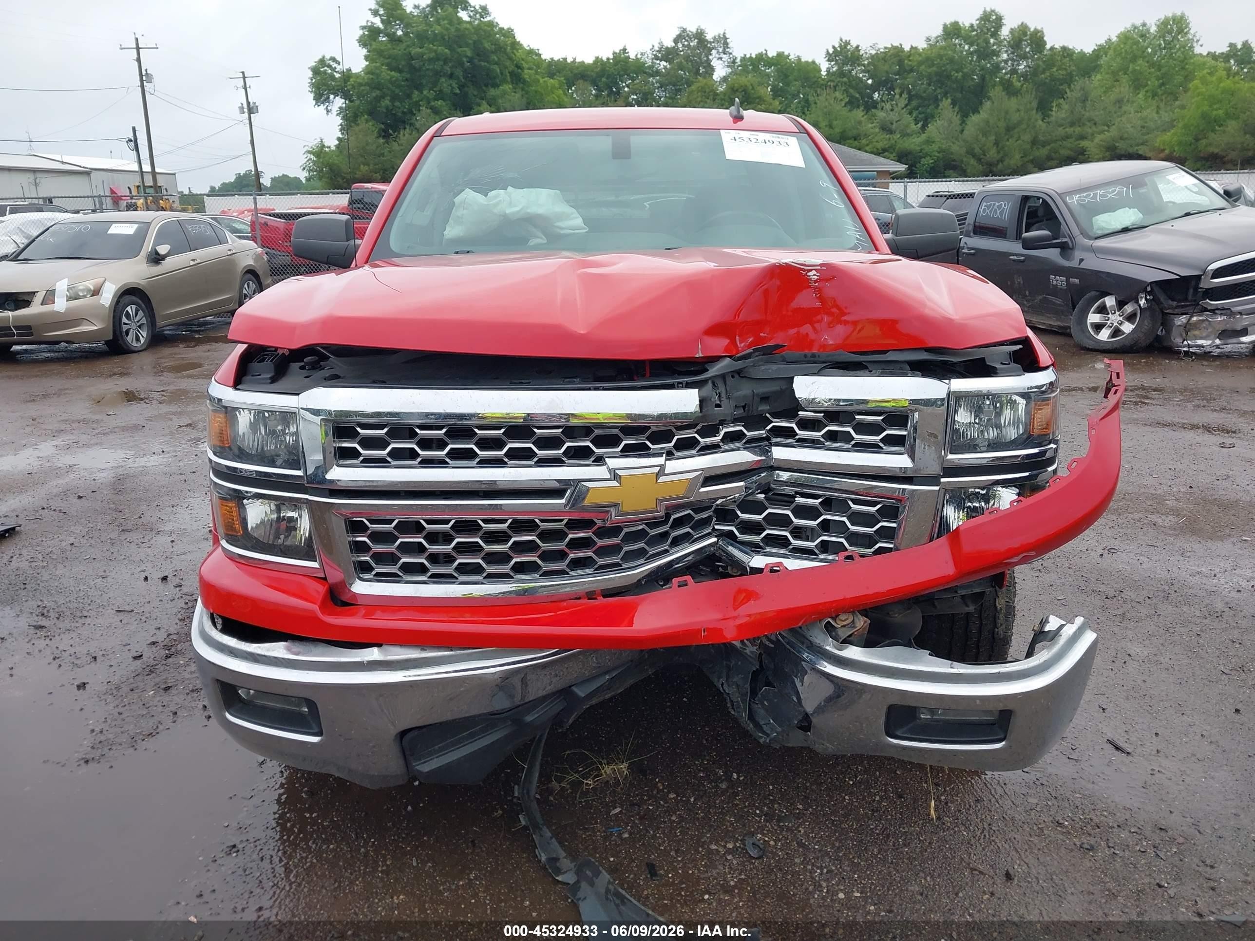 2014 Chevrolet Silverado 1500 1lt Red vin: 1GCRCREC3EZ397082