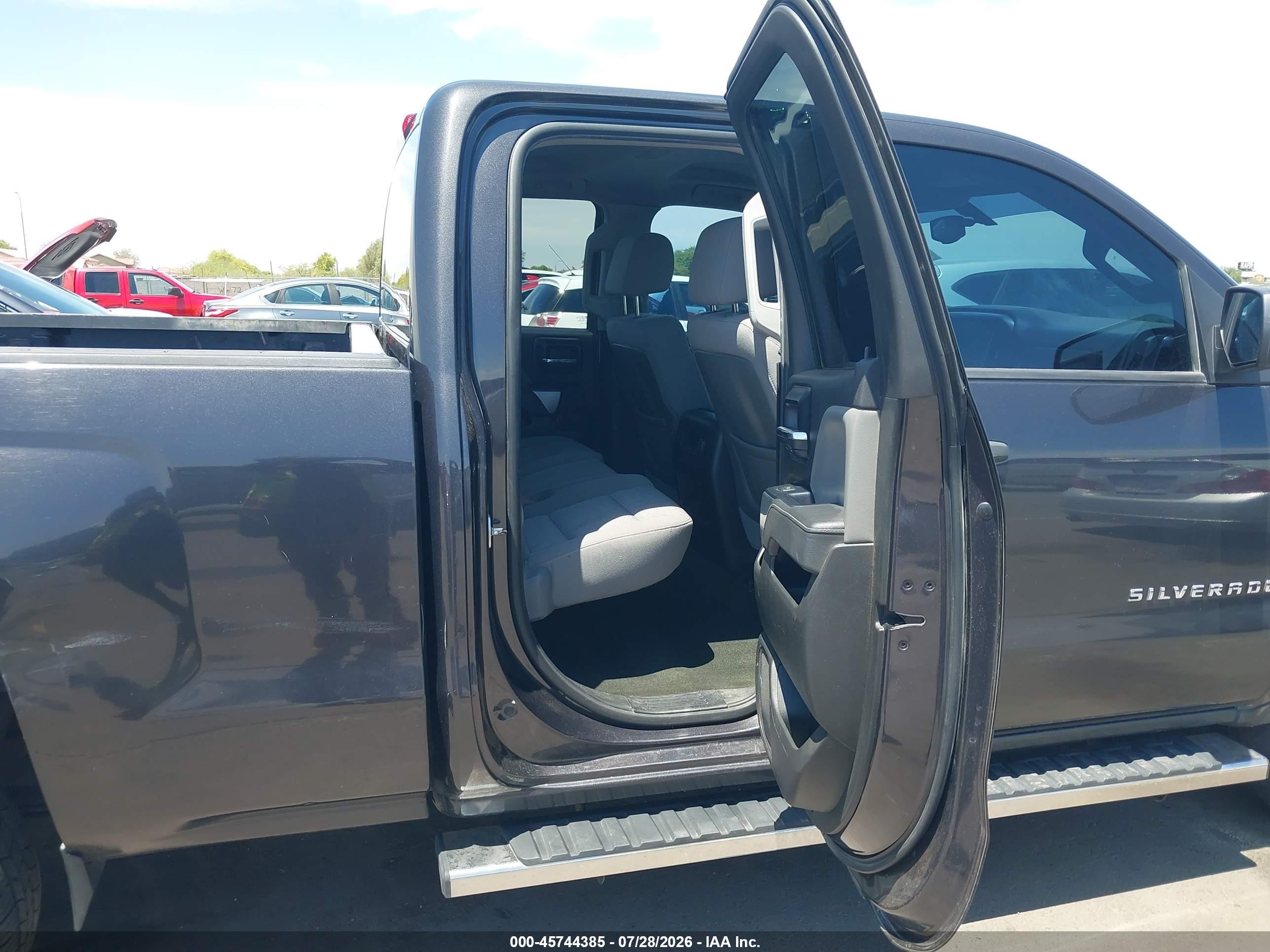 2014 Chevrolet Silverado 1500 Lt Gray vin: 1GCRCREC4EZ142957