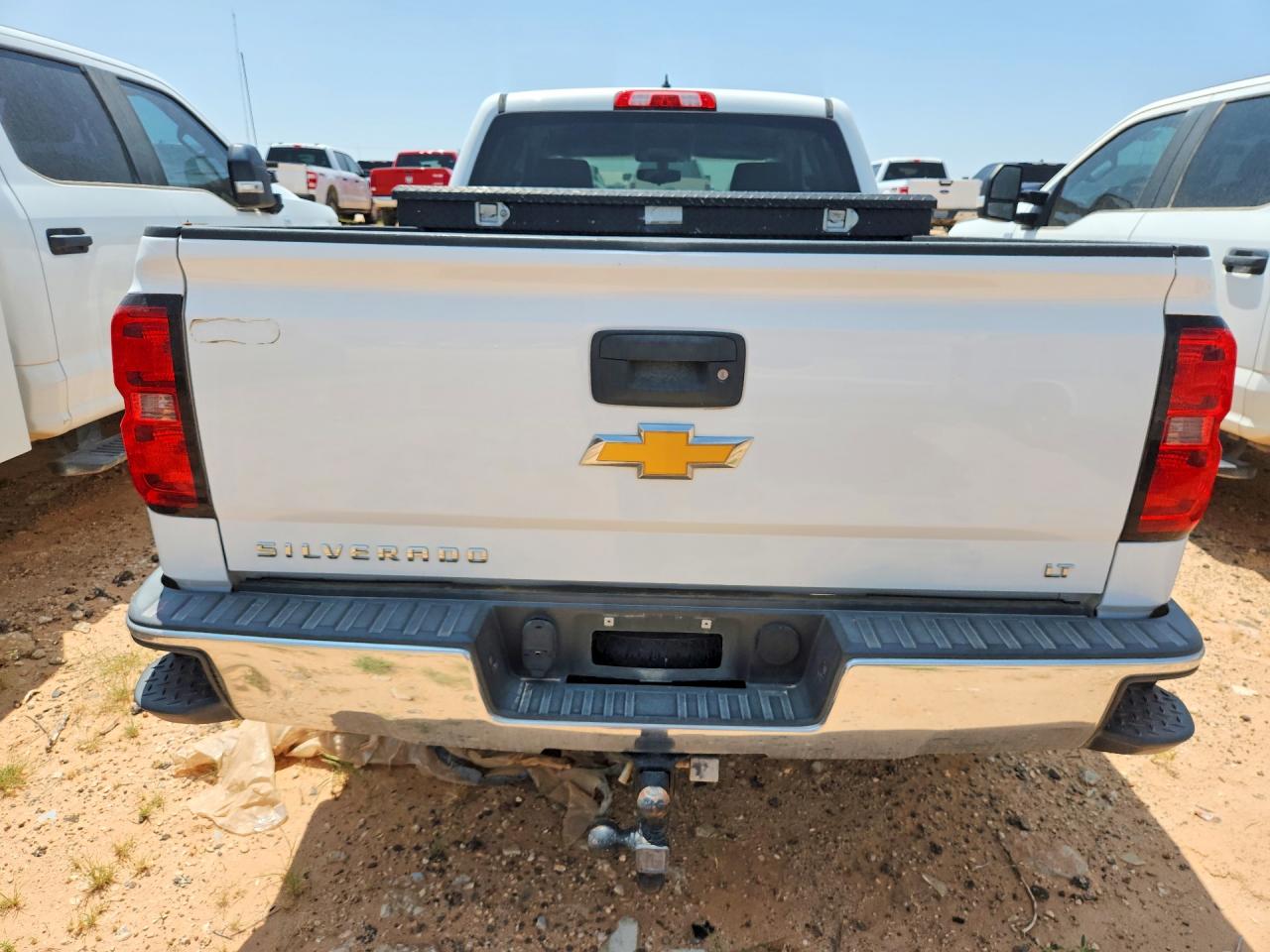 2014 Chevrolet Silverado C1500 Lt White vin: 1GCRCREC5EZ114939