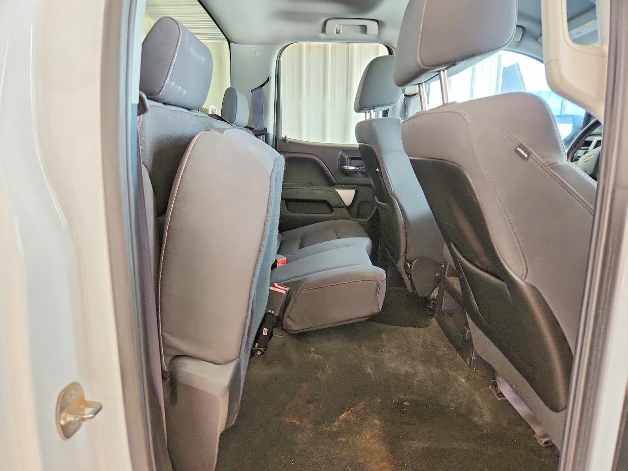 2014 Chevrolet Silverado C1500 Lt White vin: 1GCRCREC5EZ114939