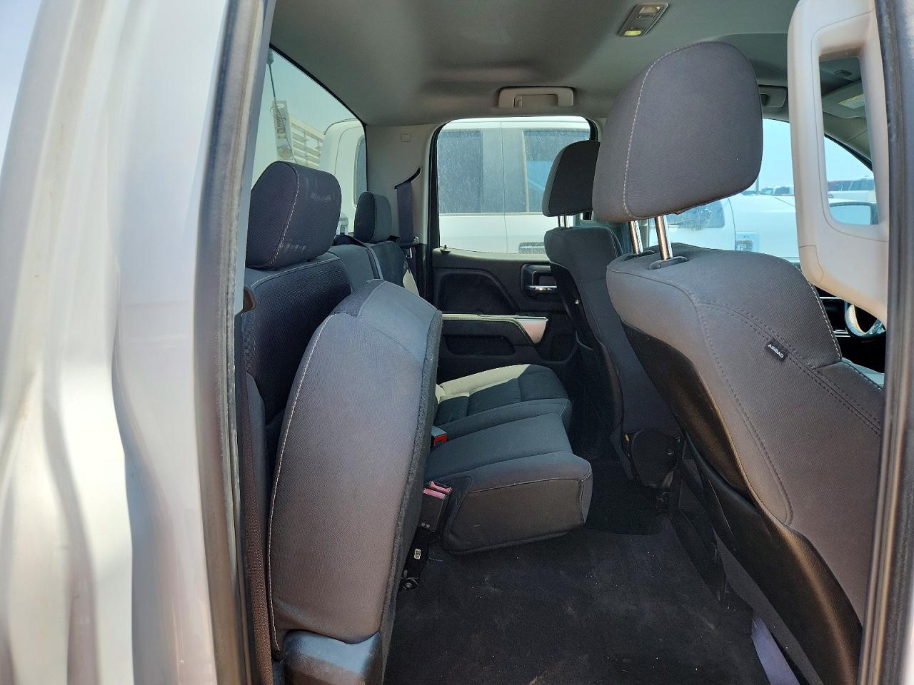2014 Chevrolet Silverado C1500 Lt White vin: 1GCRCREC5EZ114939
