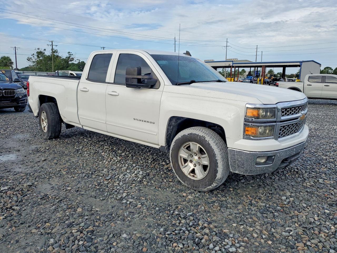 2015 Chevrolet Silverado C1500 Lt White vin: 1GCRCREC6FZ402857
