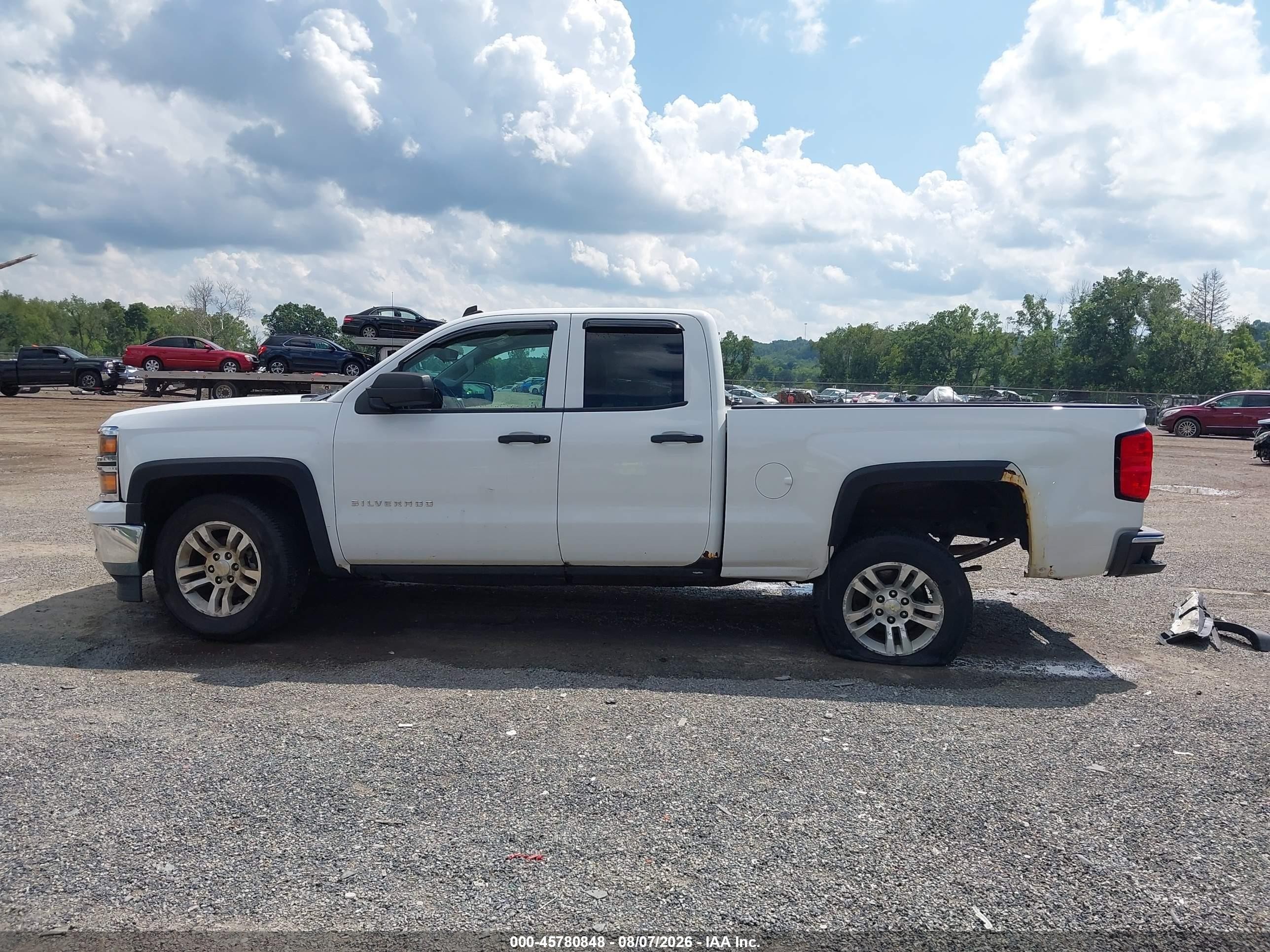 2014 Chevrolet Silverado 1500 Lt White vin: 1GCRCREC7EZ123383
