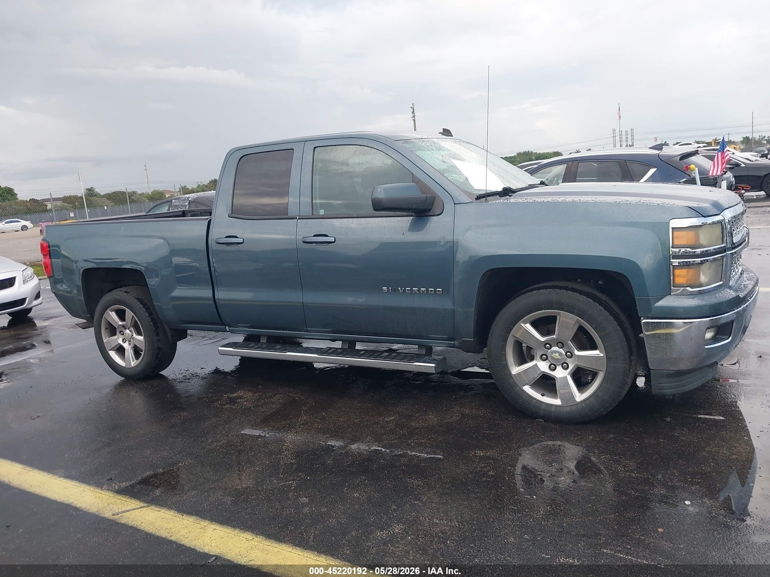 2014 Chevrolet Silverado 1500 1lt Blue vin: 1GCRCREC7EZ350718