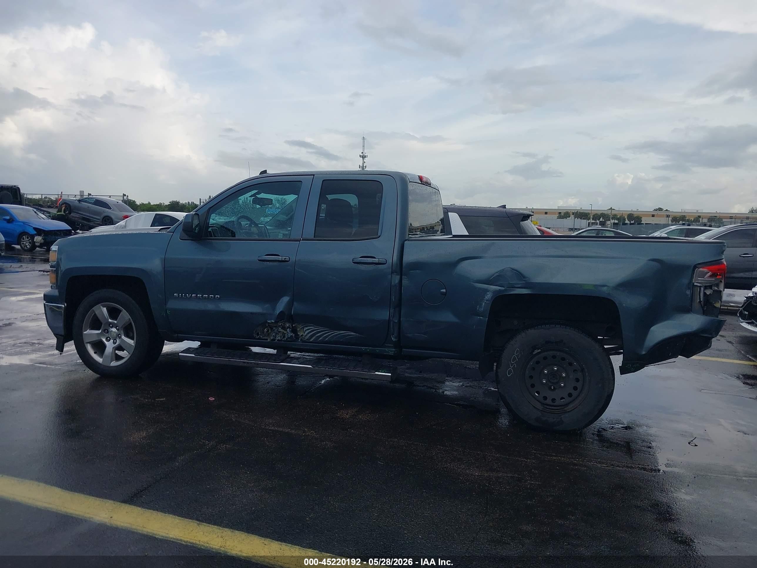 2014 Chevrolet Silverado 1500 1lt Blue vin: 1GCRCREC7EZ350718