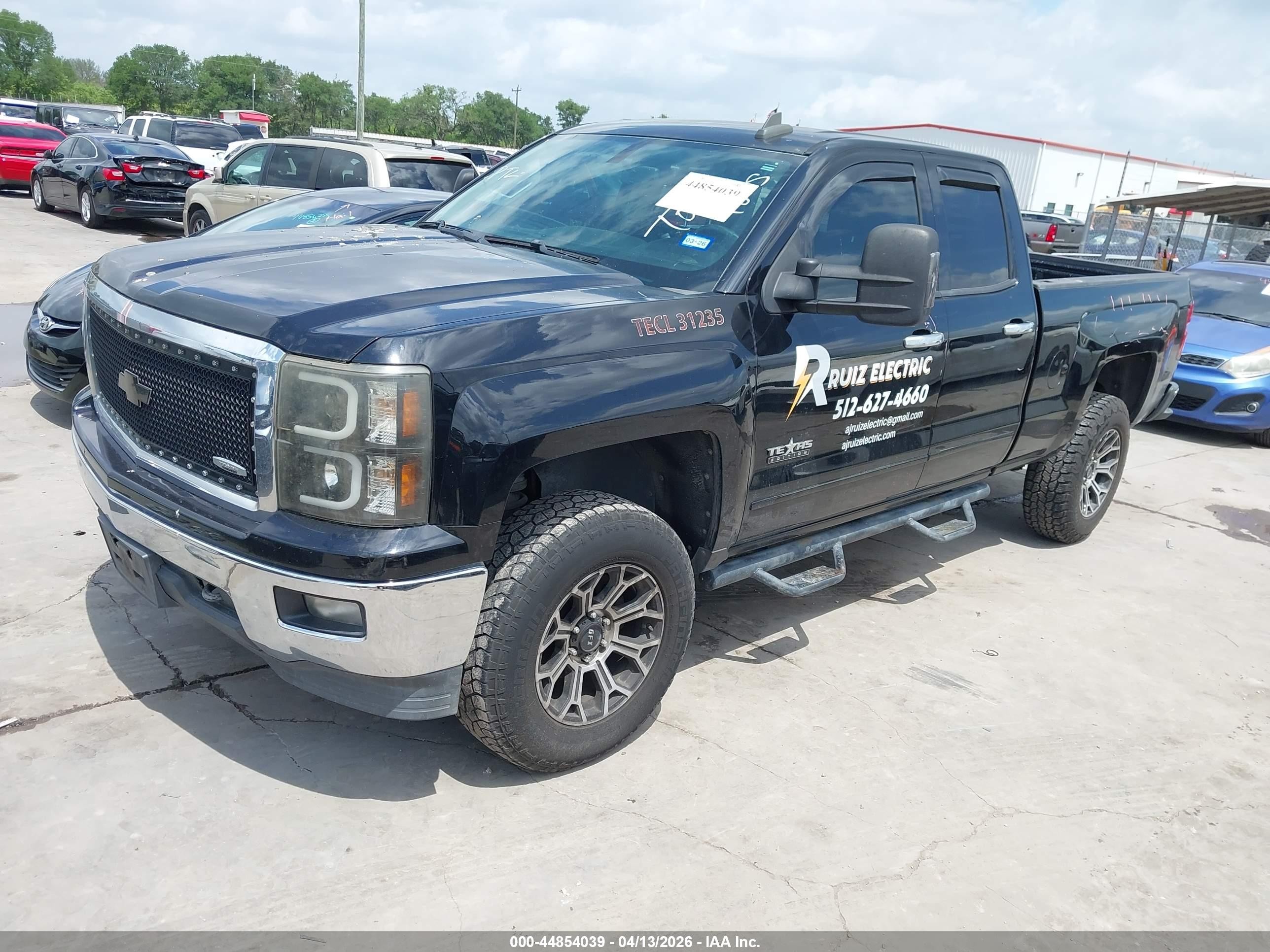 2015 Chevrolet Silverado 1500 1lt Black vin: 1GCRCREC7FZ160323