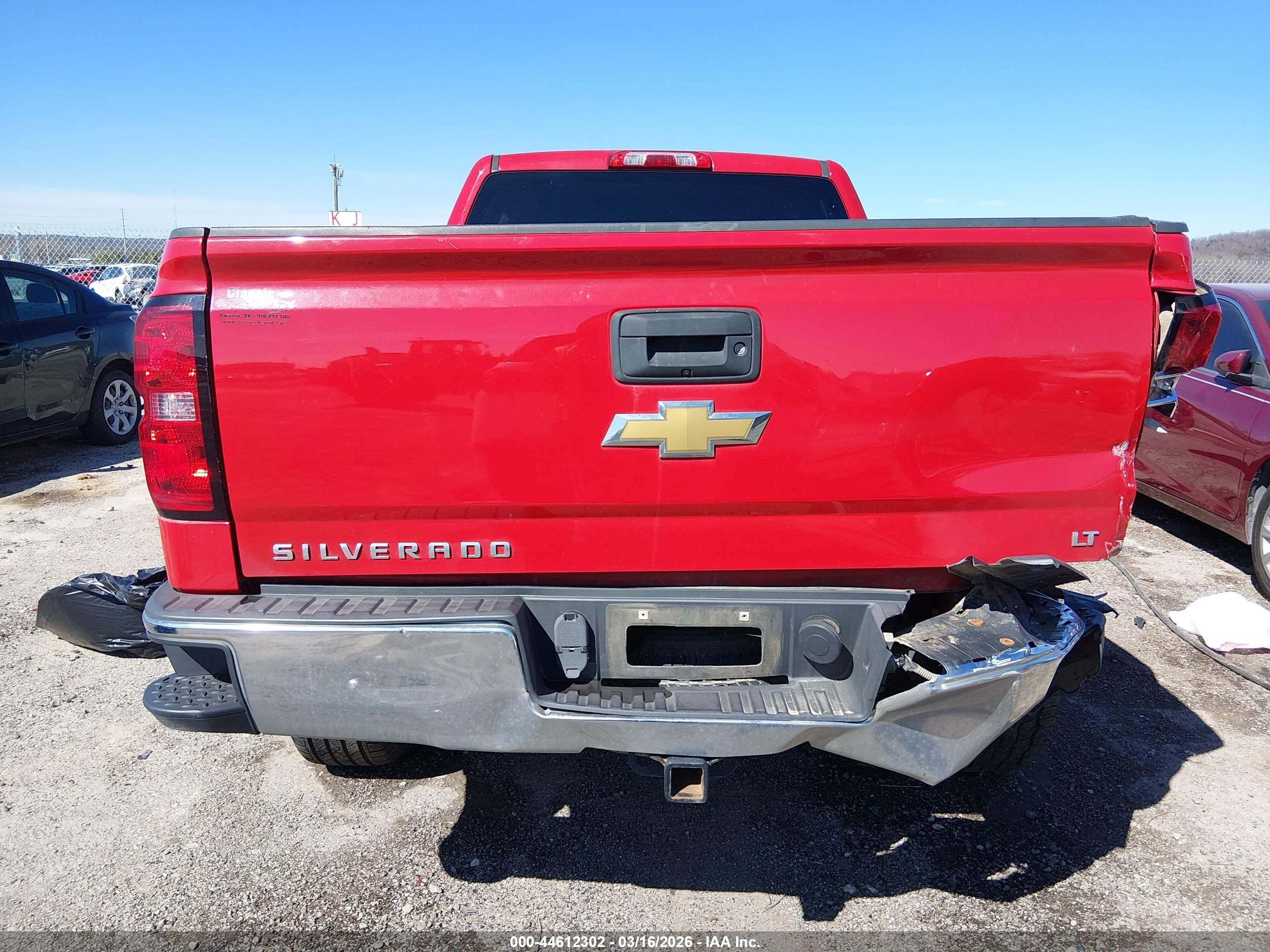 2015 Chevrolet Silverado 1500 1lt Red vin: 1GCRCREC7FZ323701